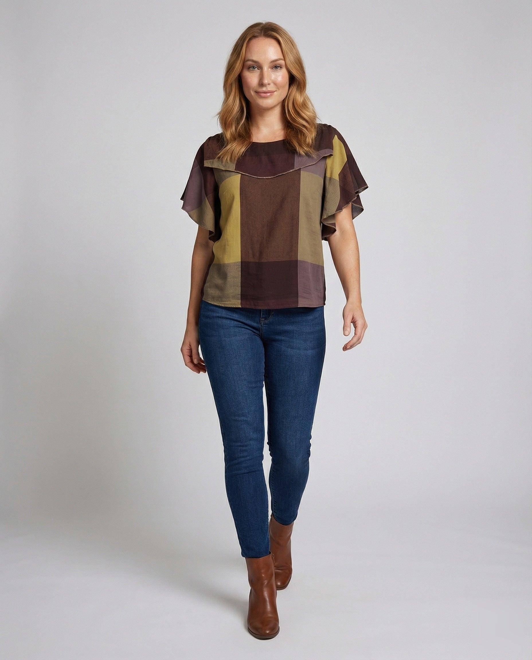 Product 15566667481418 - full_body_front