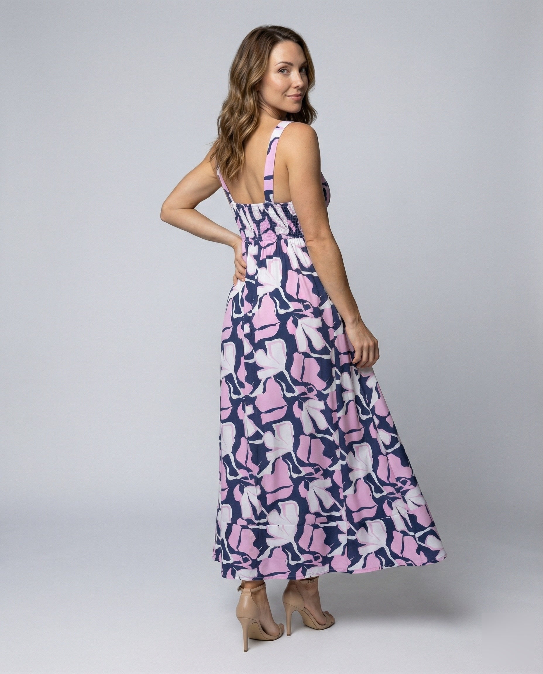 Product 15566669185354 - back_view