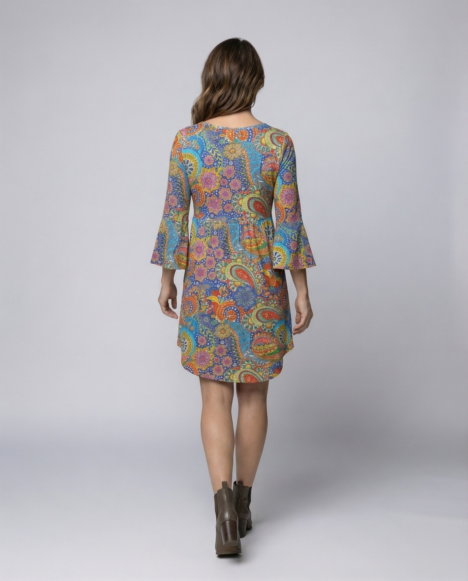 Product 15566680785226 - back_view