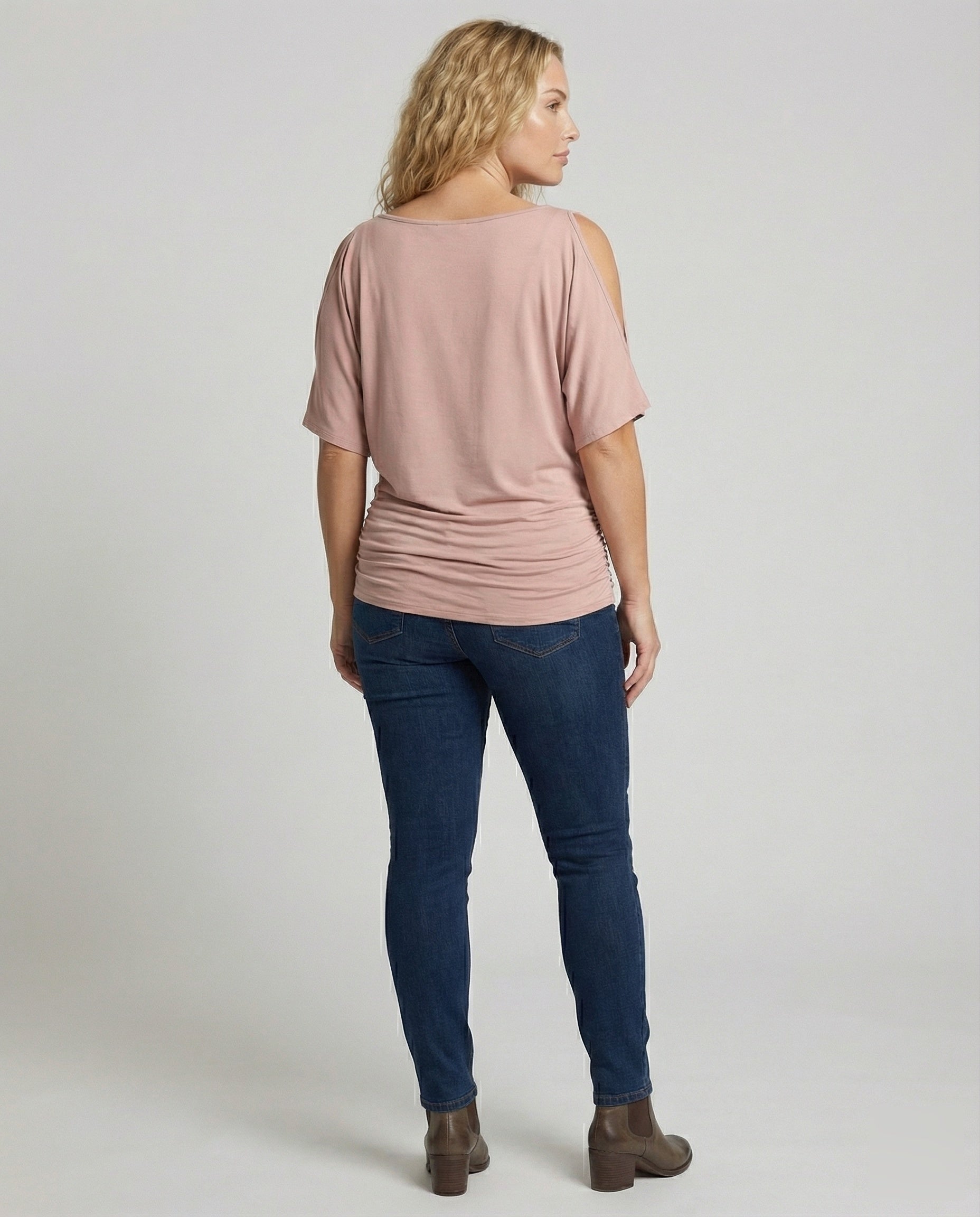 Product 15566685339978 - back_view