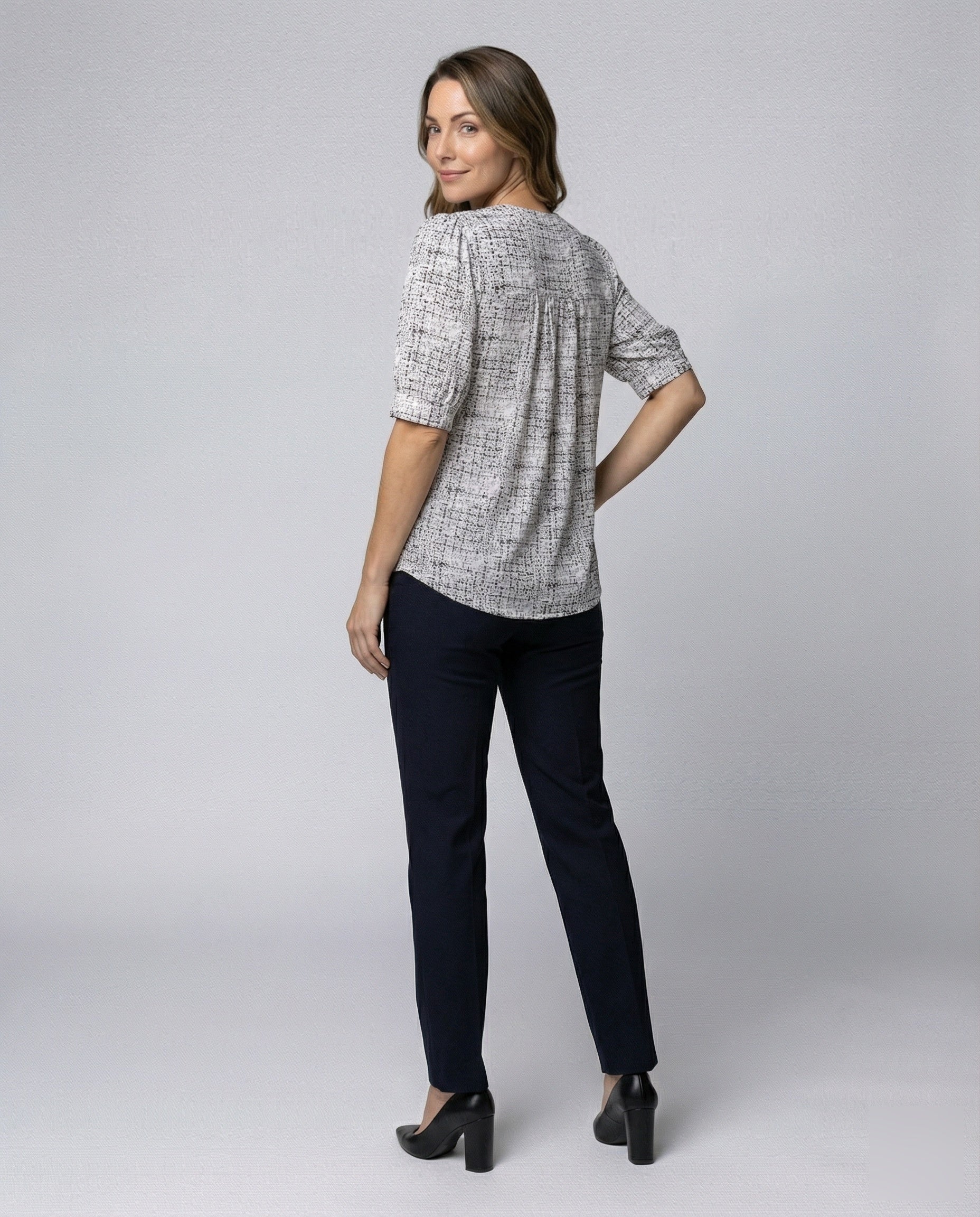 Product 15566691467594 - back_view