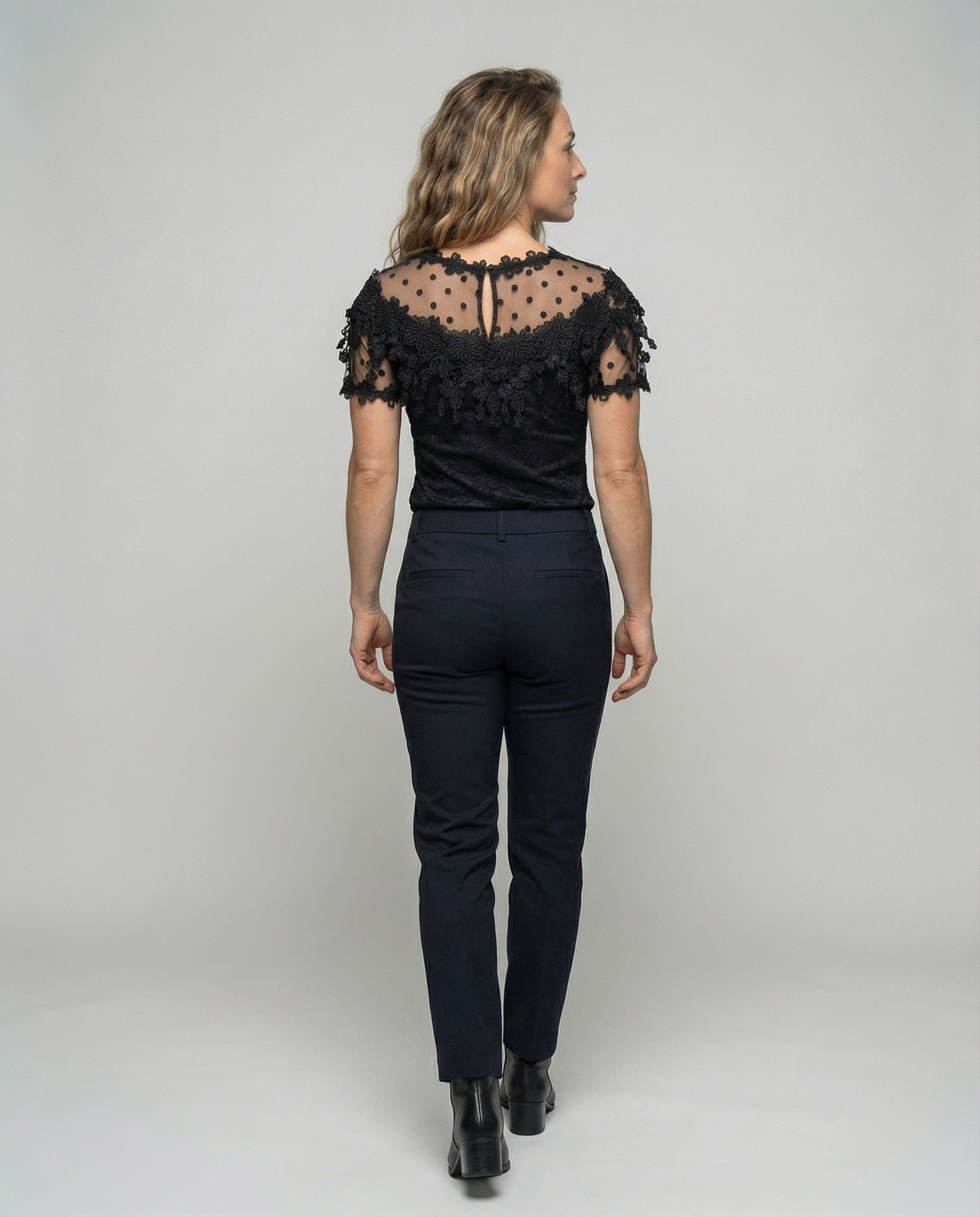 Product 15566719484234 - back_view