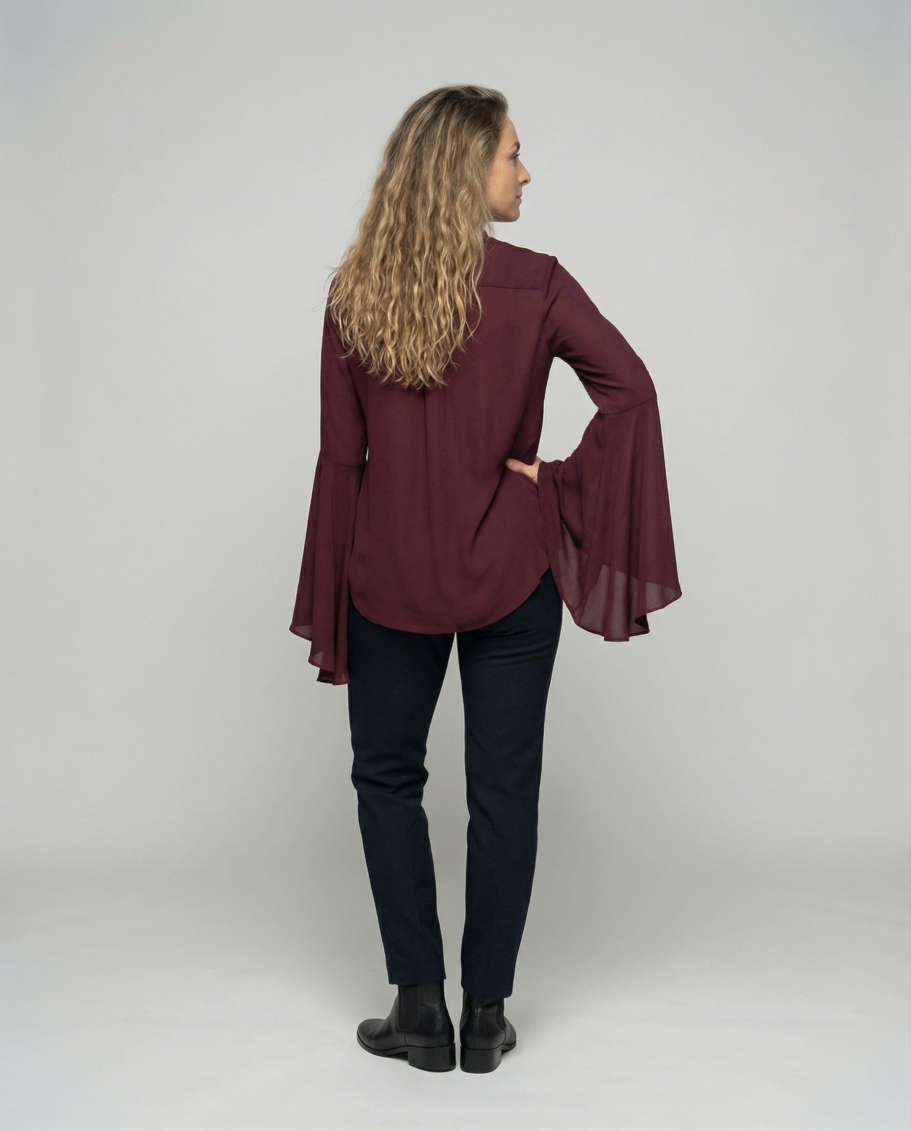 Product 15566720139594 - back_view