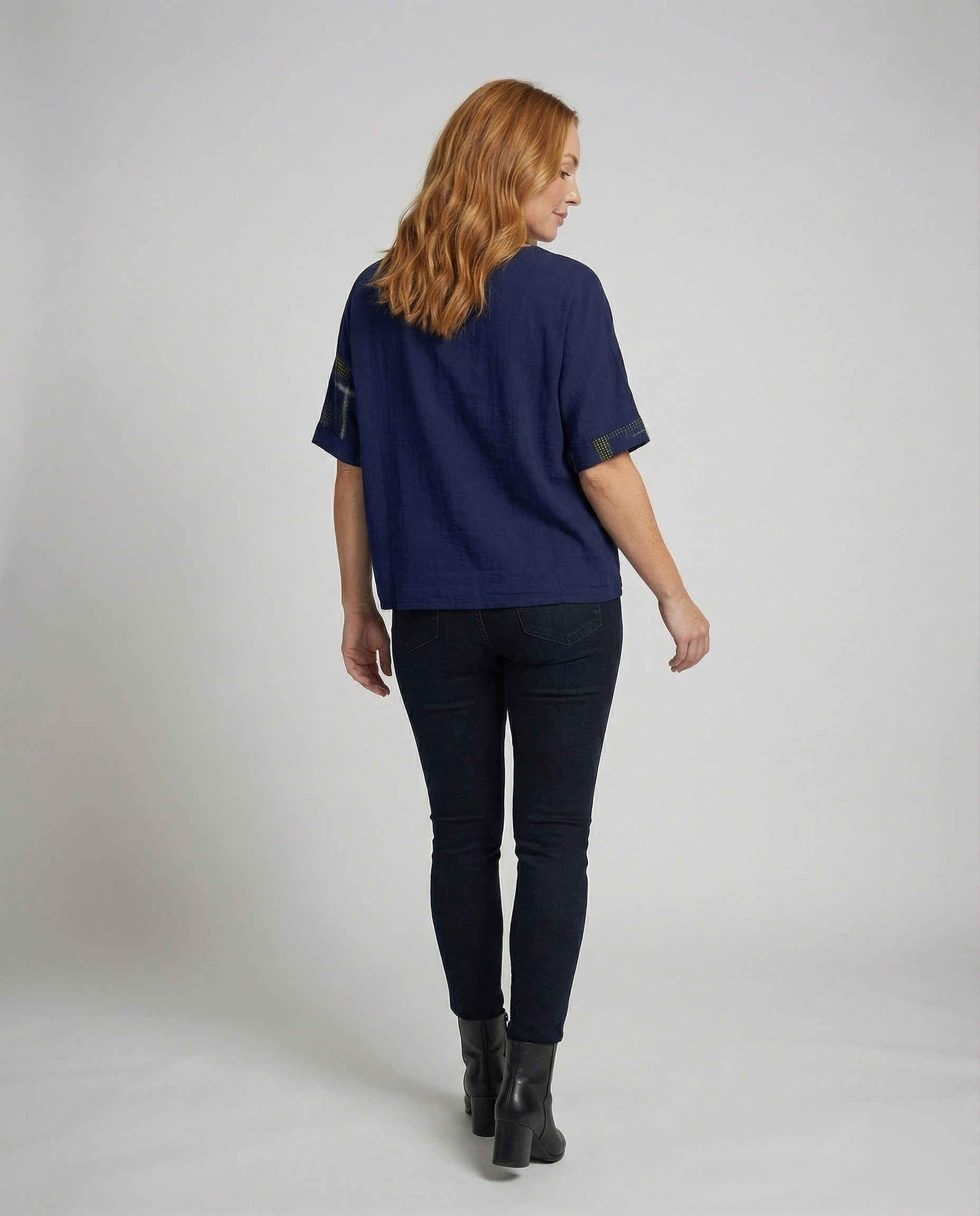 Product 15566736752970 - back_view
