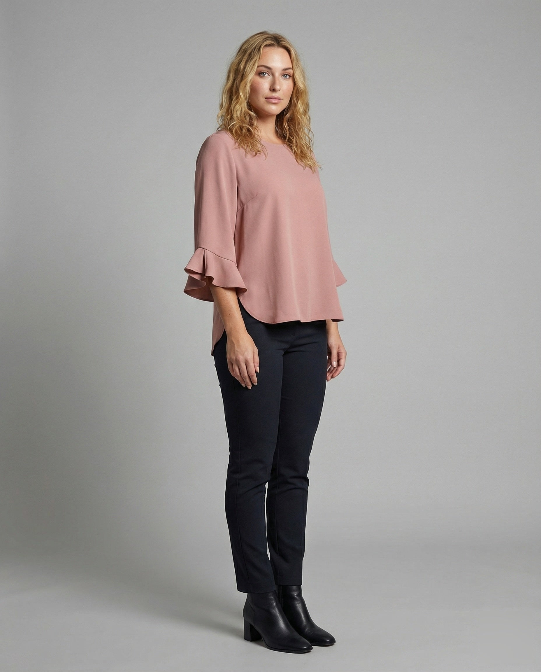 Product 15566742454602 - full_body_front