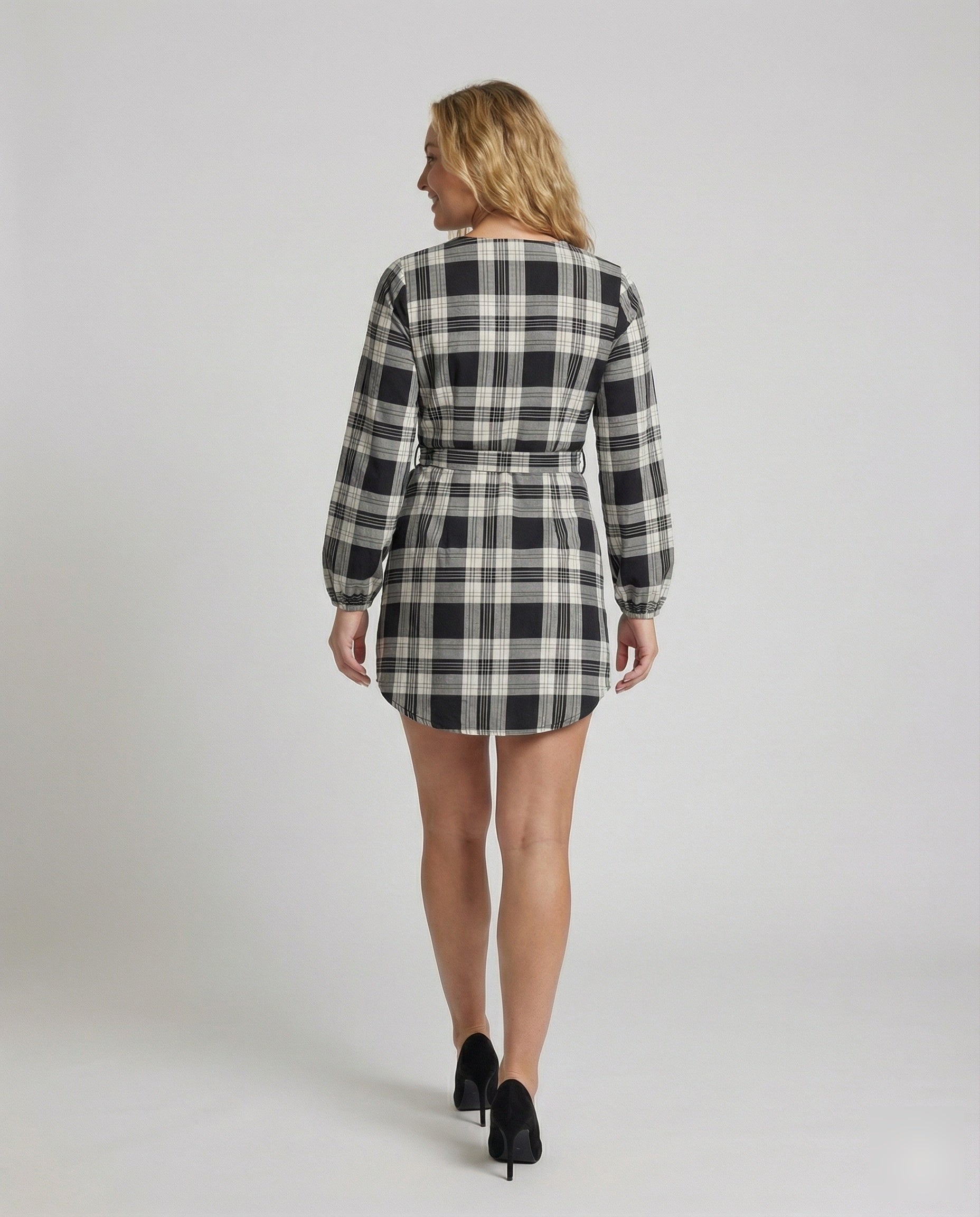 Product 15582400872778 - back_view