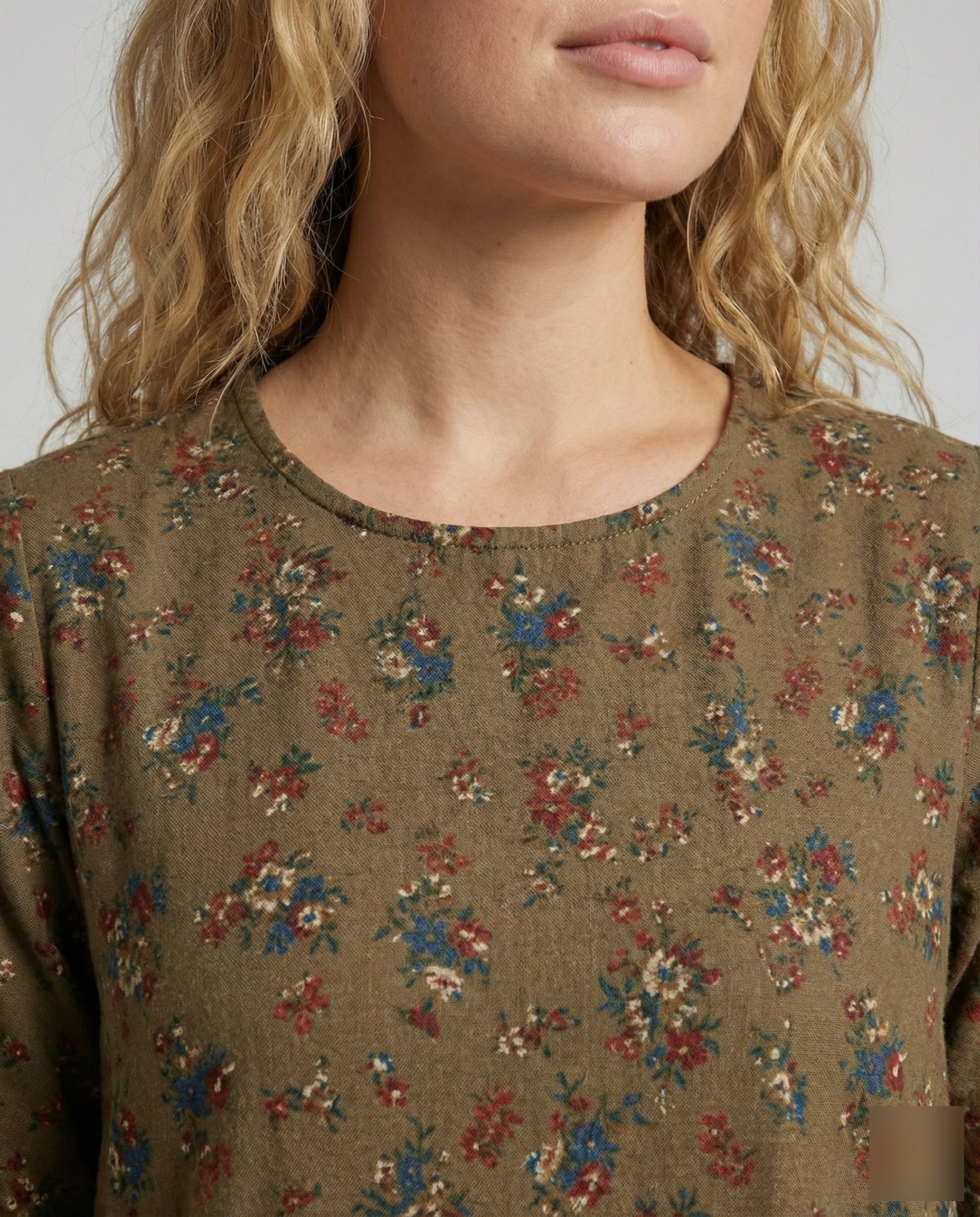 Product 15582582767946 - close_up_detail