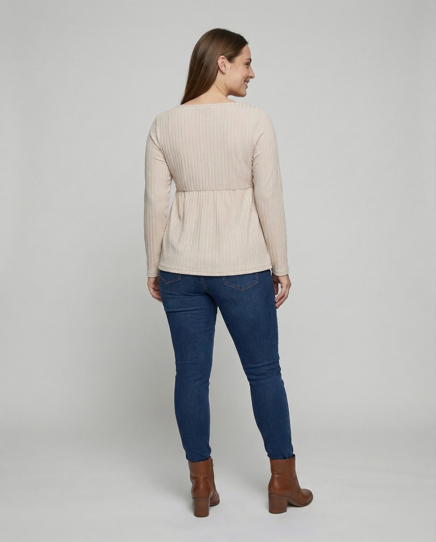 Product 15583517081930 - back_view