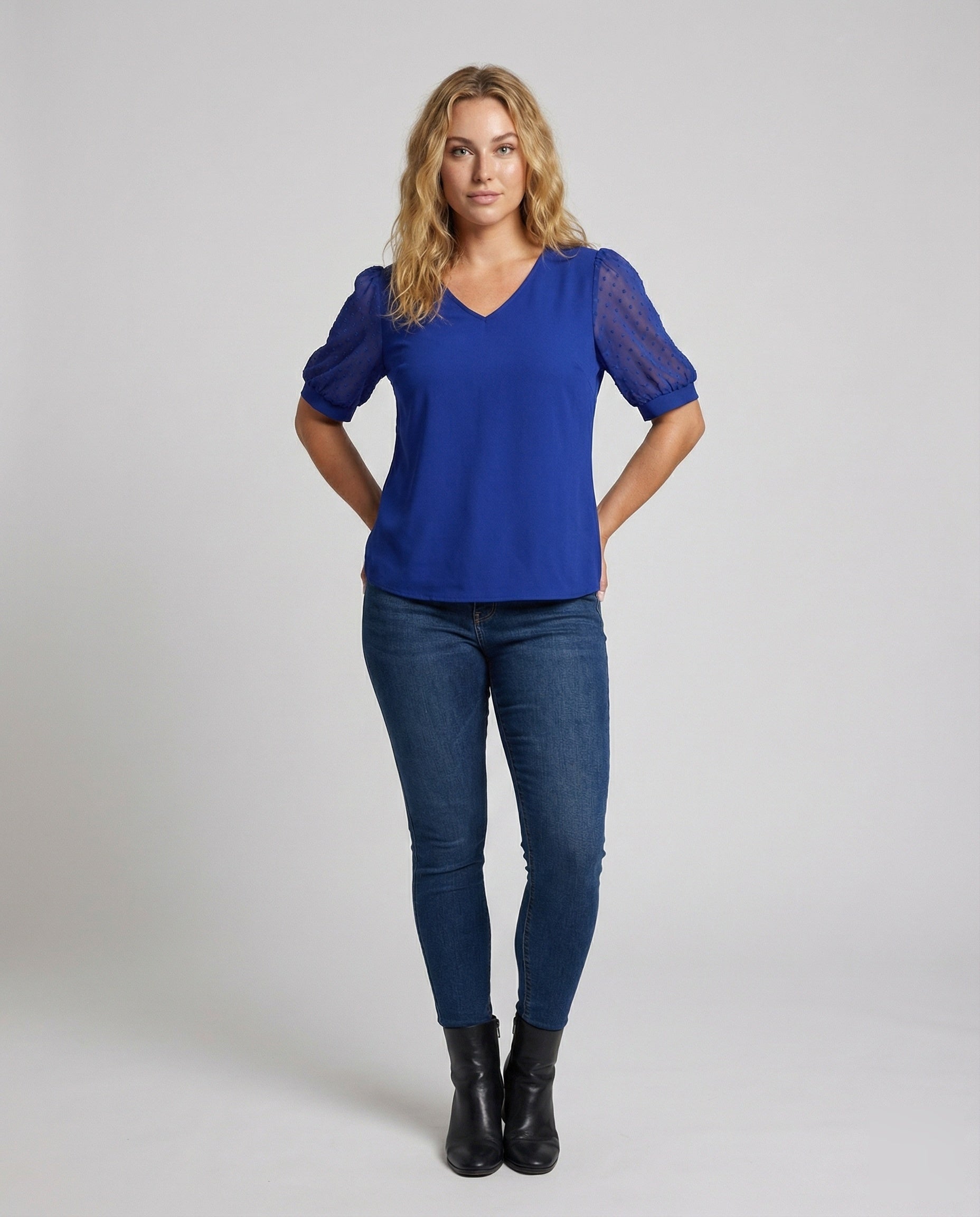 Product 15583581929802 - full_body_front