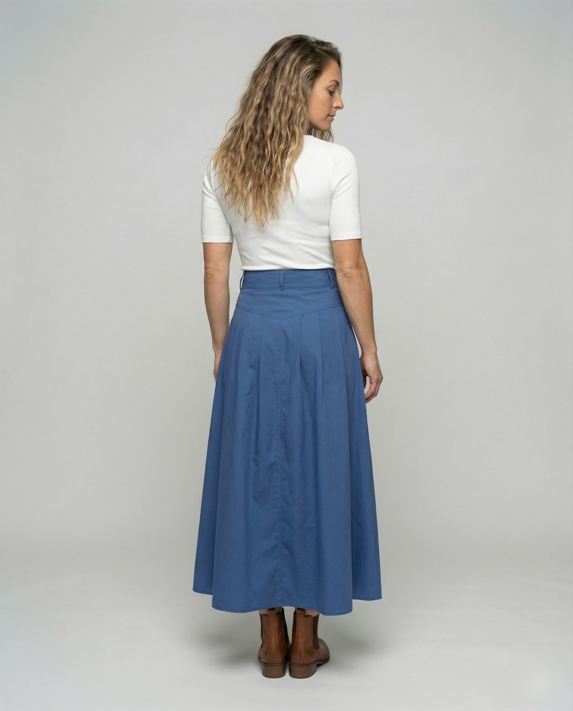 Product 15586974040394 - back_view