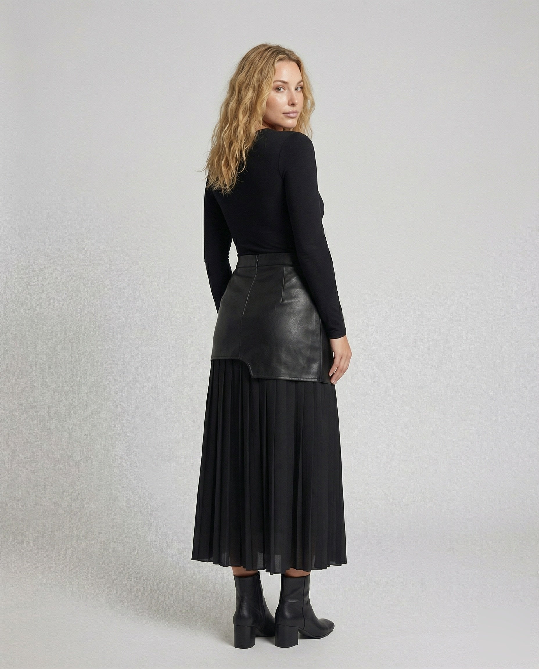 Product 15586991440202 - back_view