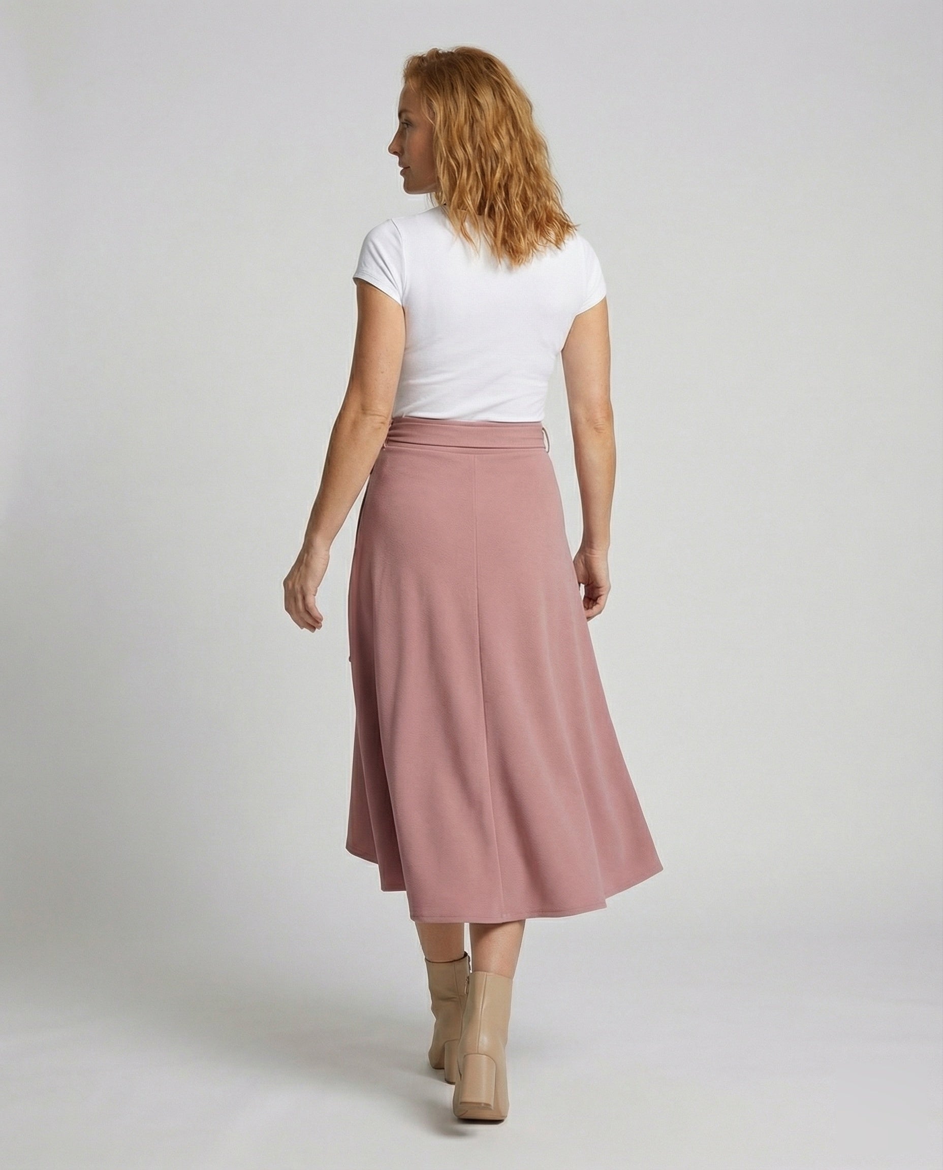 Product 15587016671562 - back_view