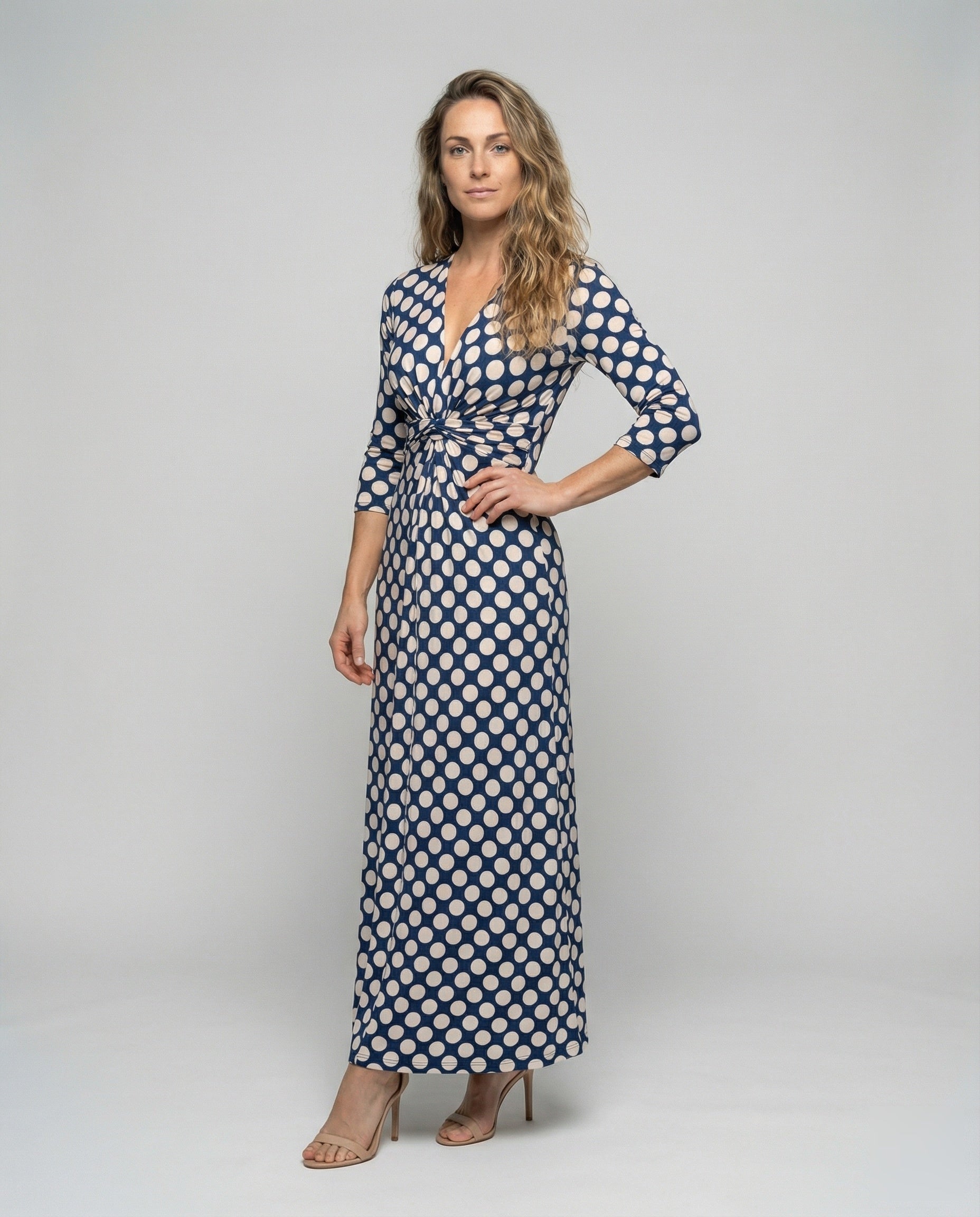 Product 15587429024074 - full_body_front