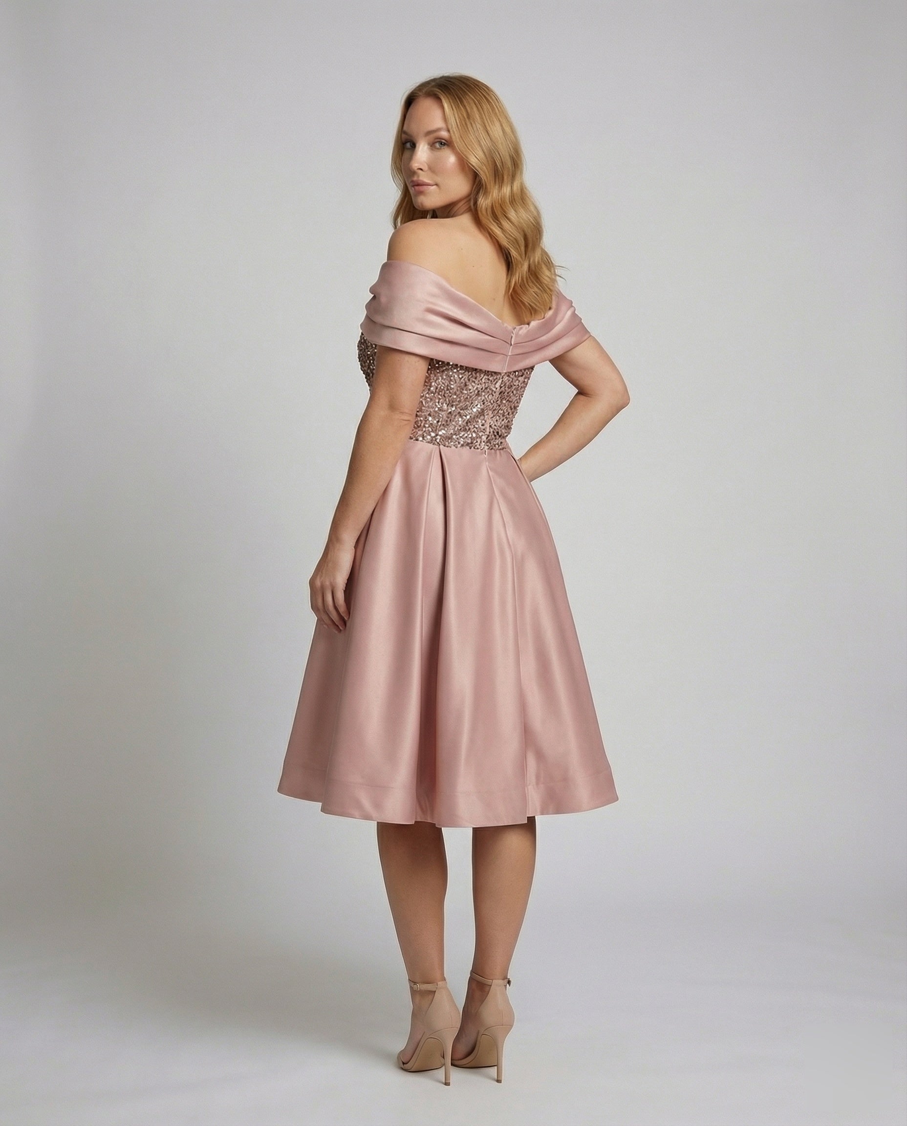Product 15589112349002 - back_view