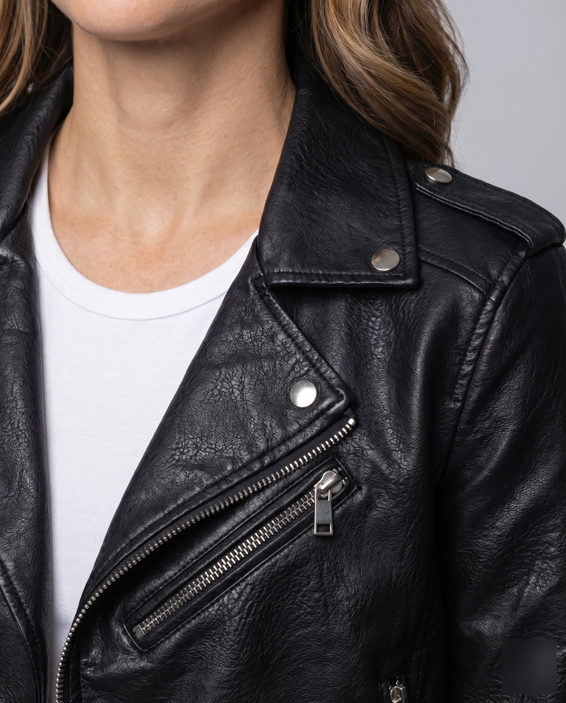 Product 15589188043082 - close_up_detail