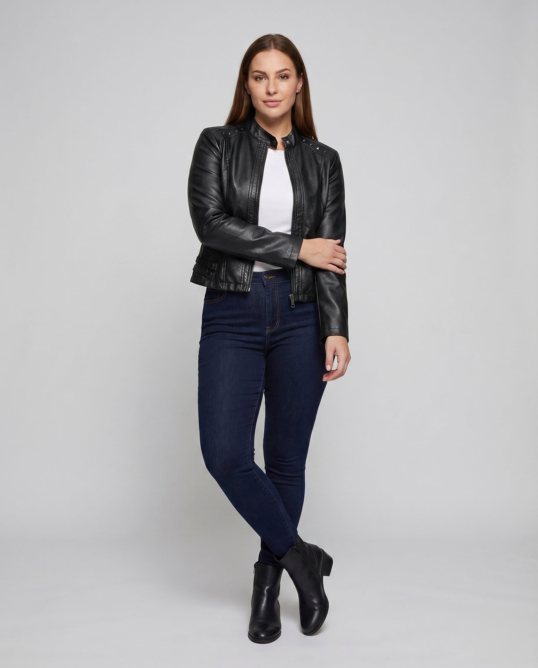 Product 15591387627850 - full_body_front