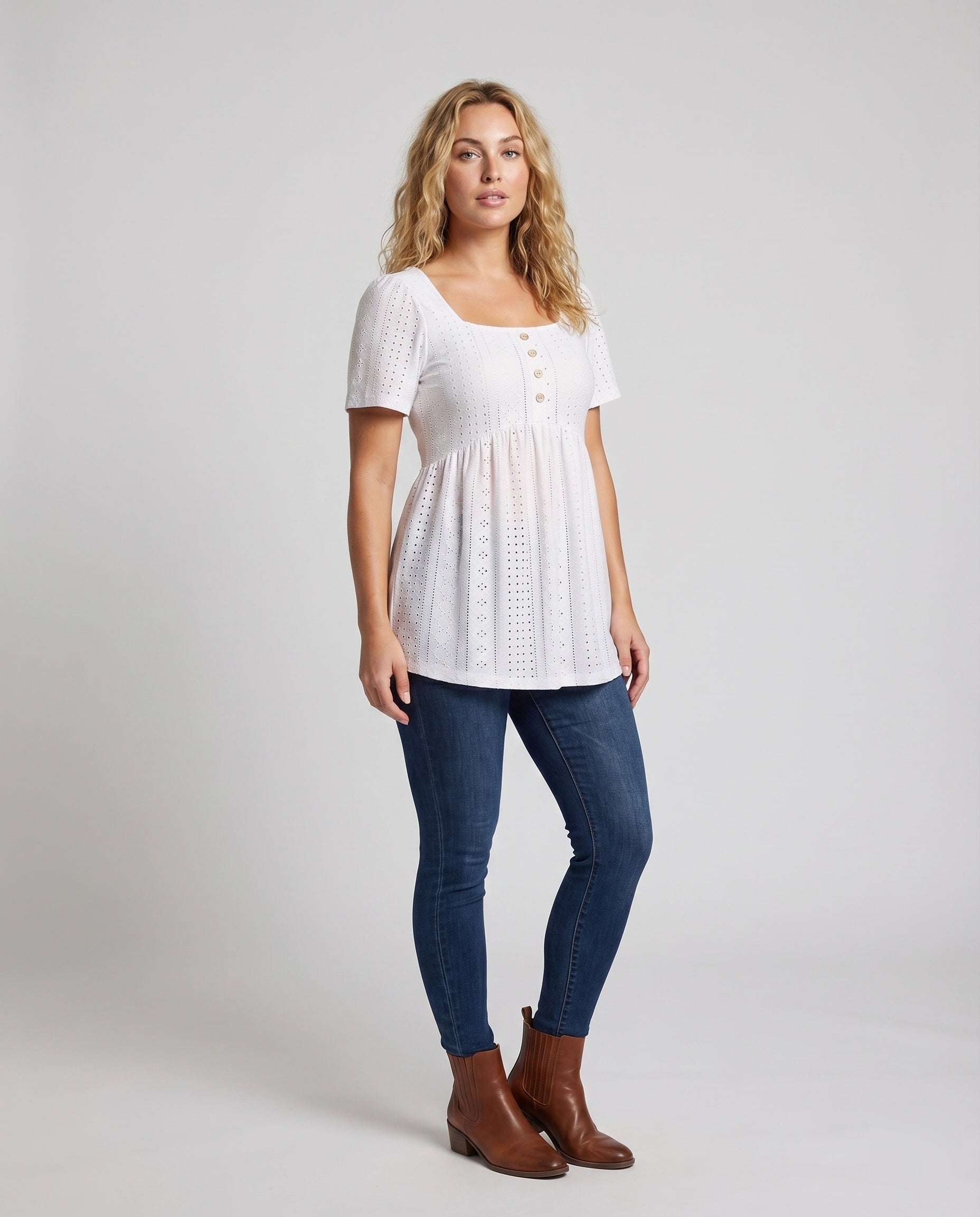 Product 15593052897610 - full_body_front