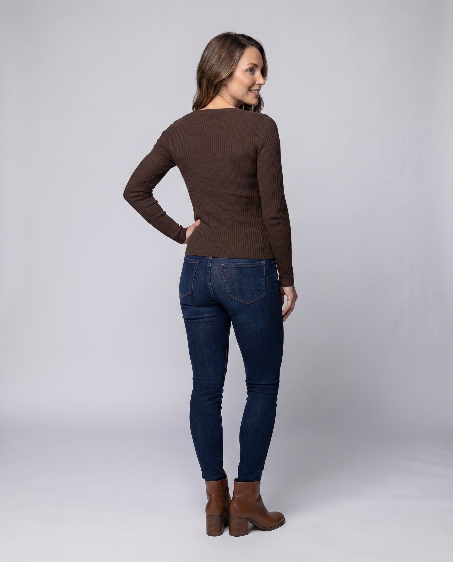 Product 15593989833034 - back_view