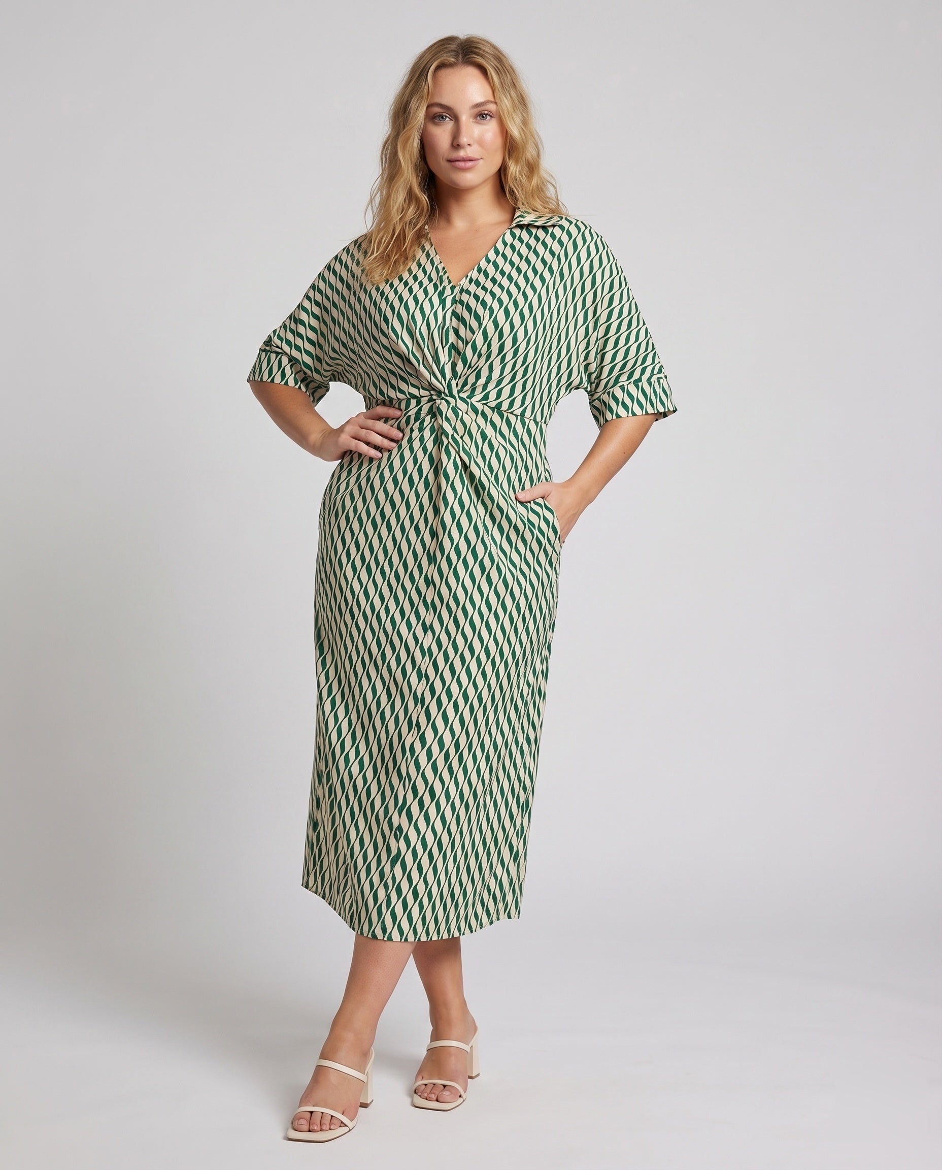 Product 15593991373130 - full_body_front