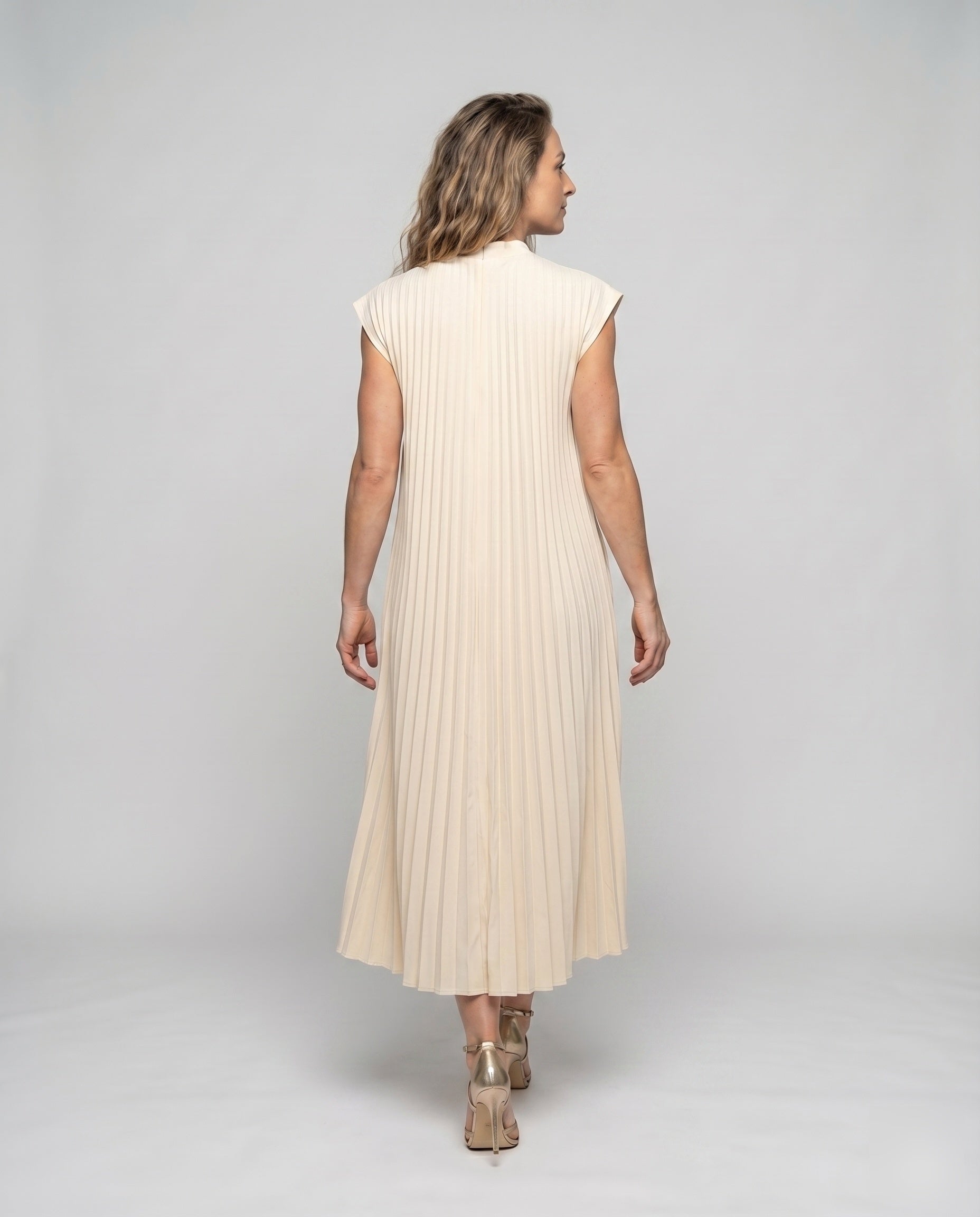 Product 15594004840778 - back_view