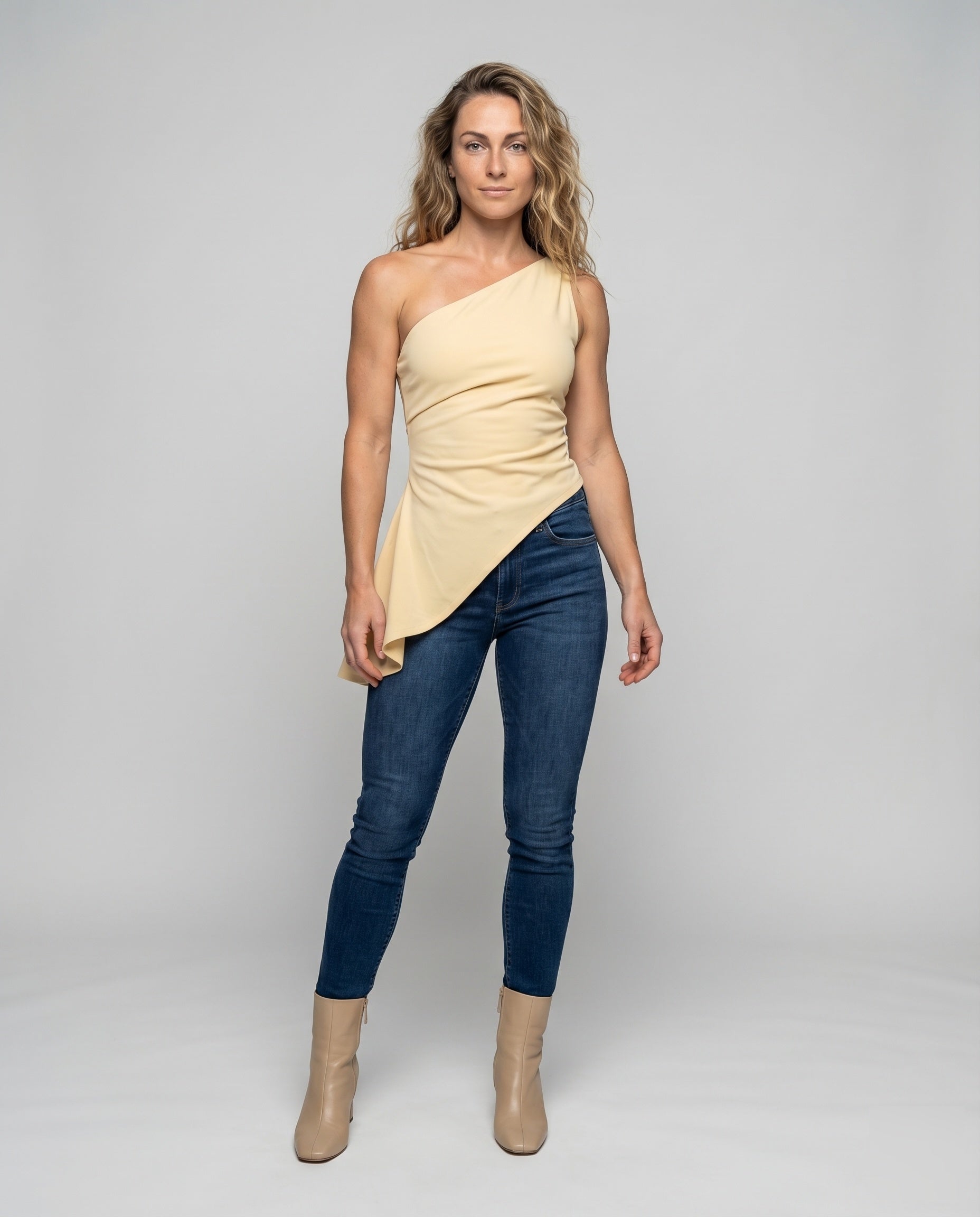 Product 15606897836362 - full_body_front