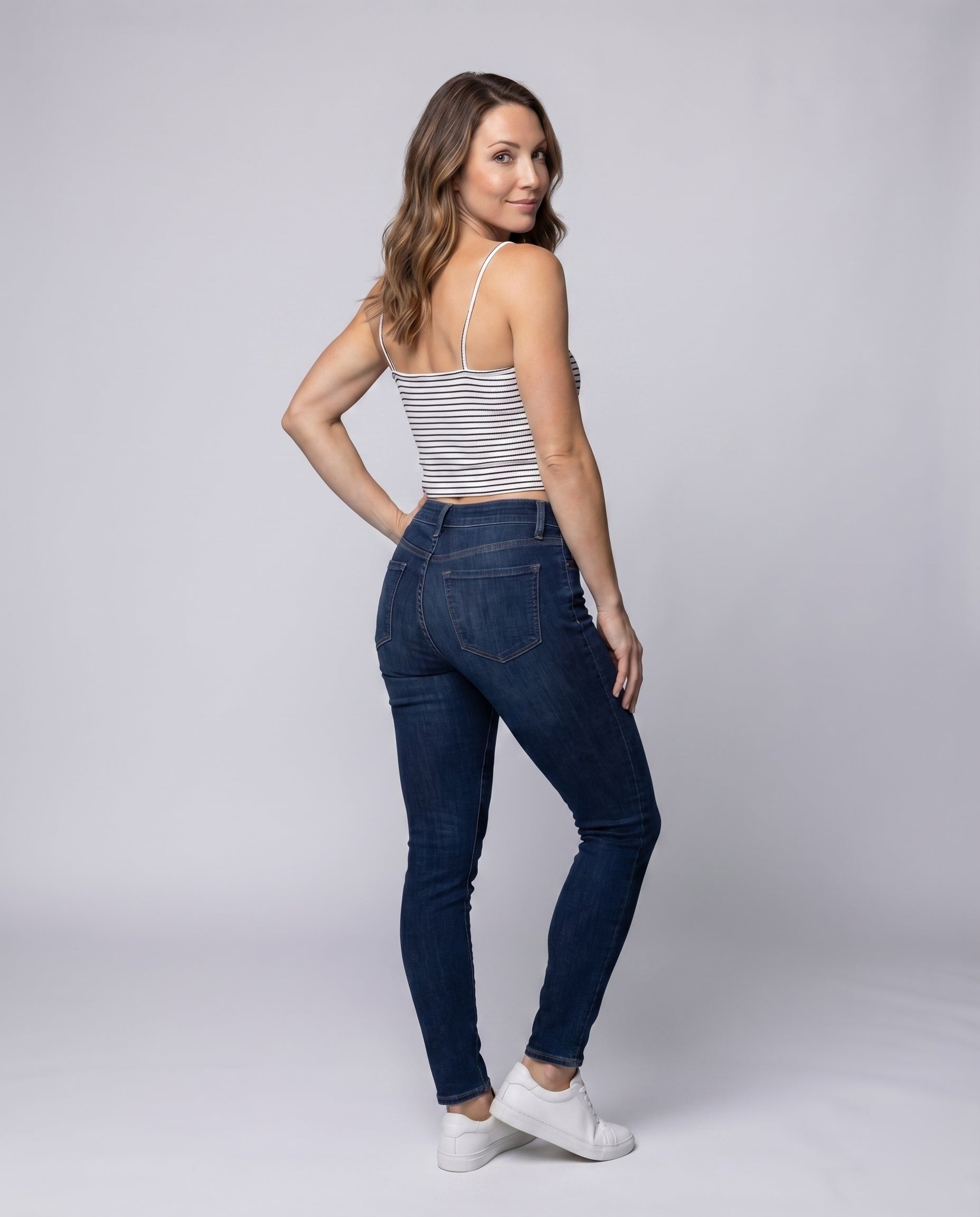 Product 15606900064586 - back_view