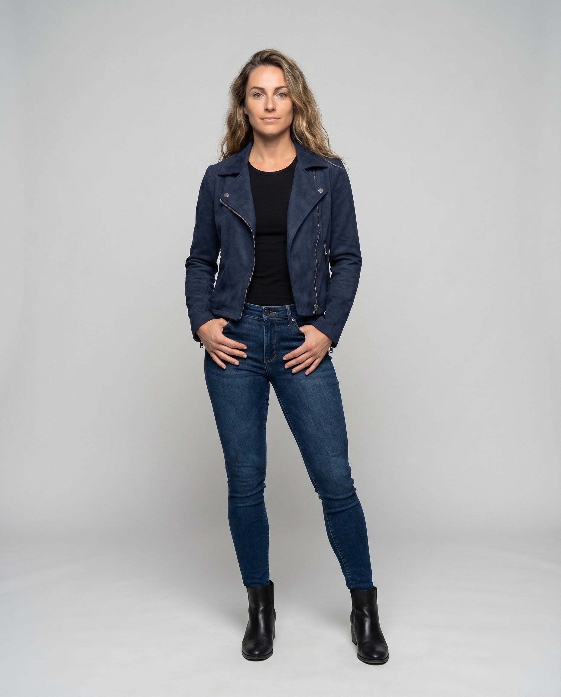 Product 15606903374154 - full_body_front