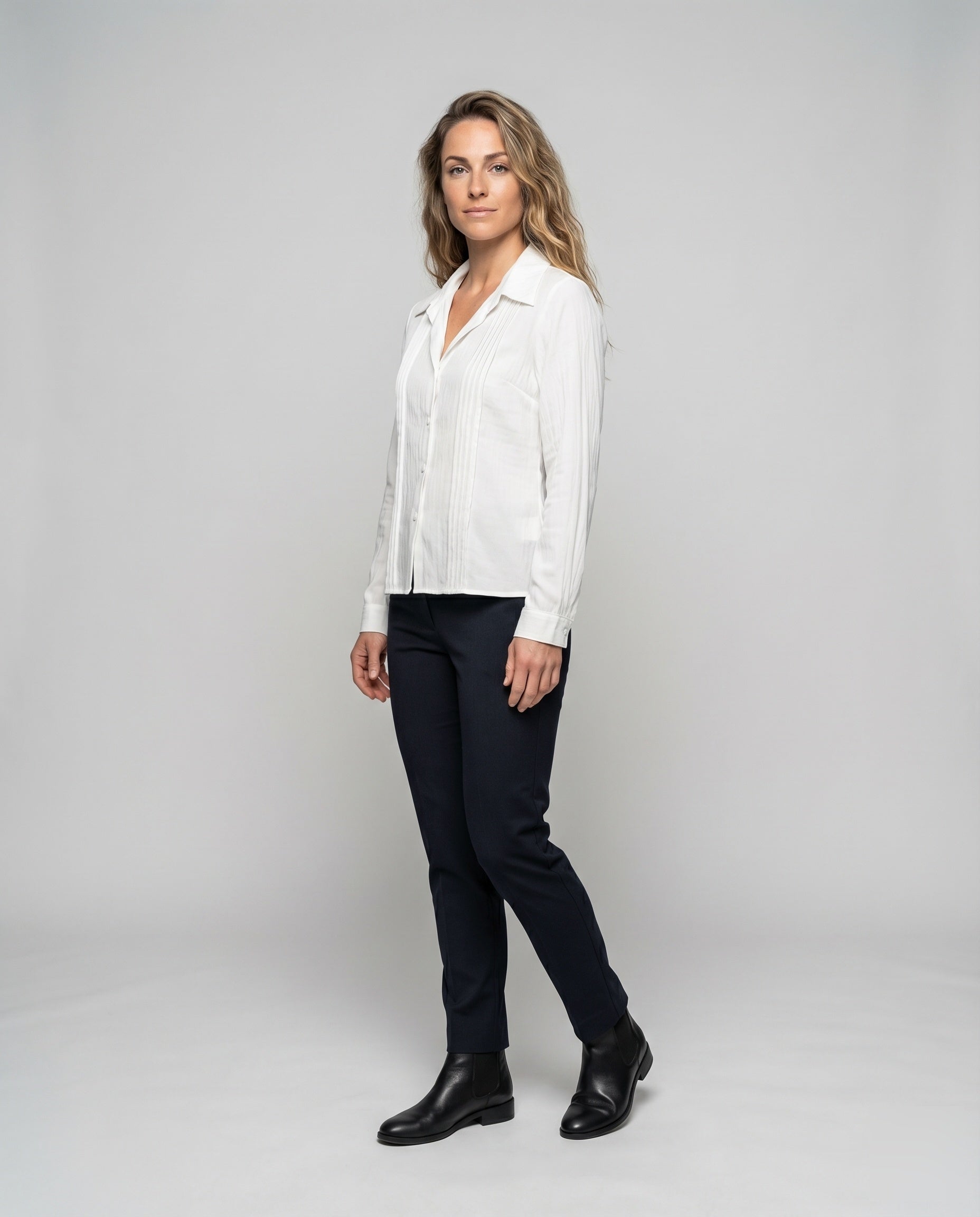 Product 15606903701834 - full_body_front