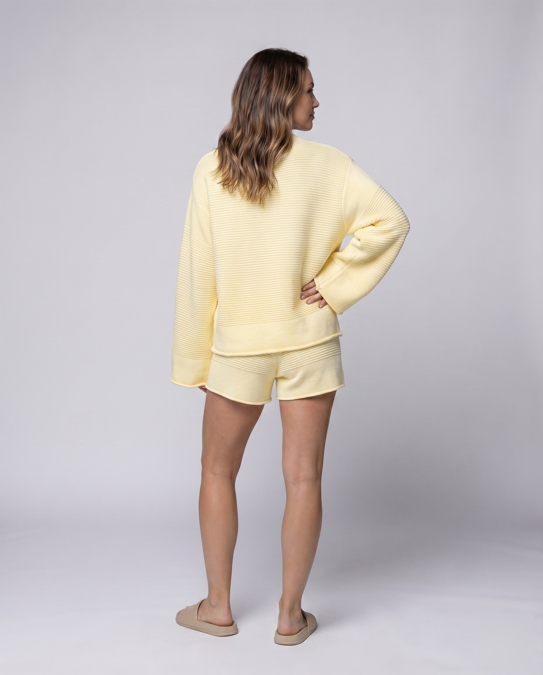 Product 15606909010250 - back_view
