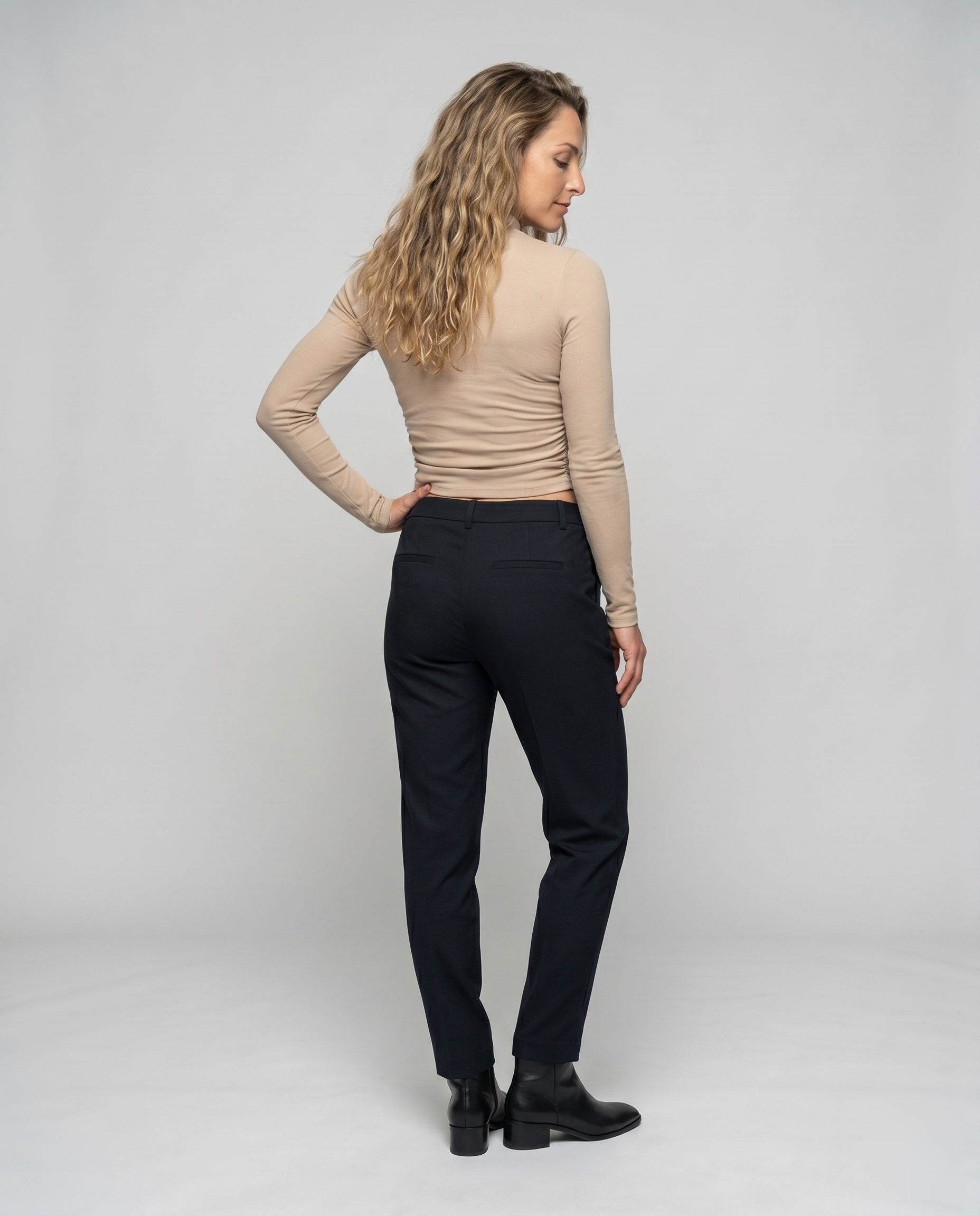 Product 15606921298250 - back_view