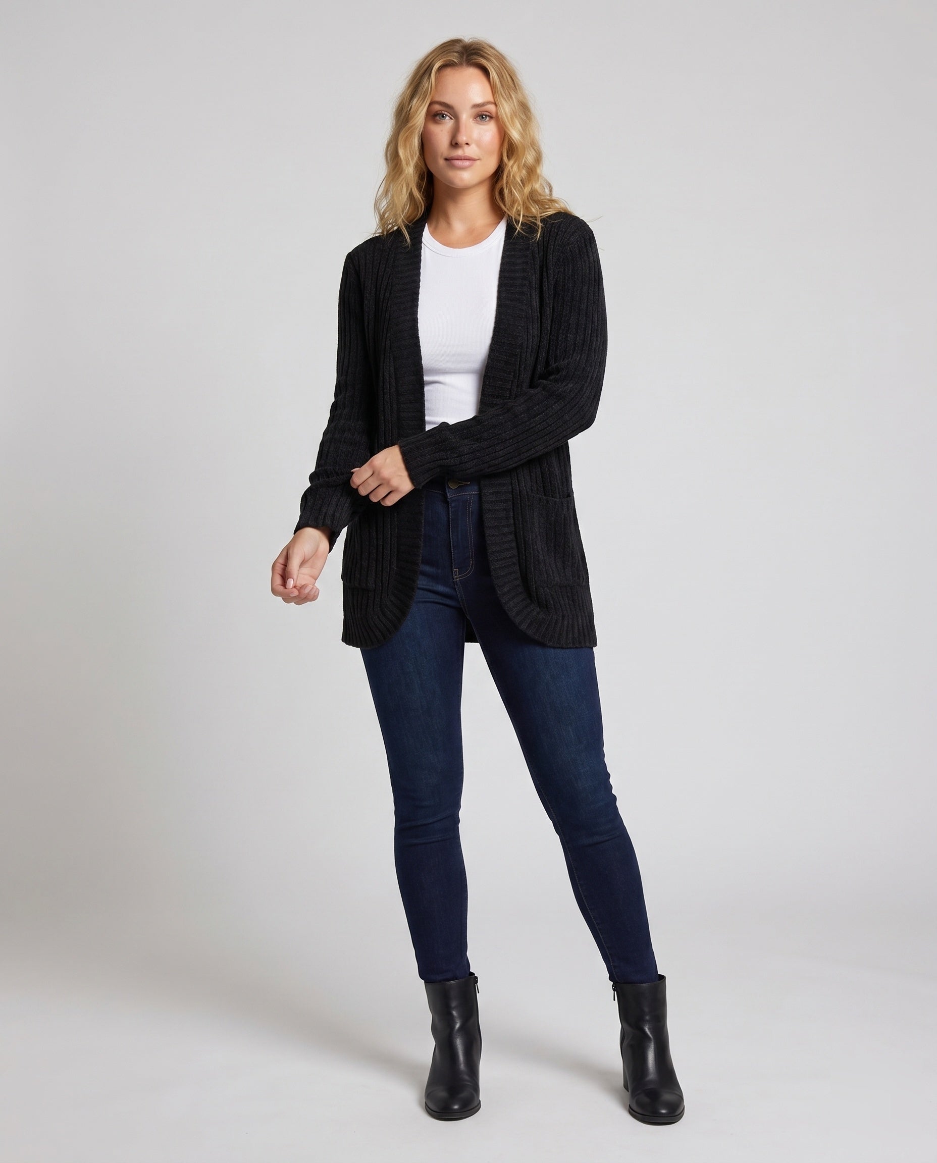 Product 15606923952458 - full_body_front
