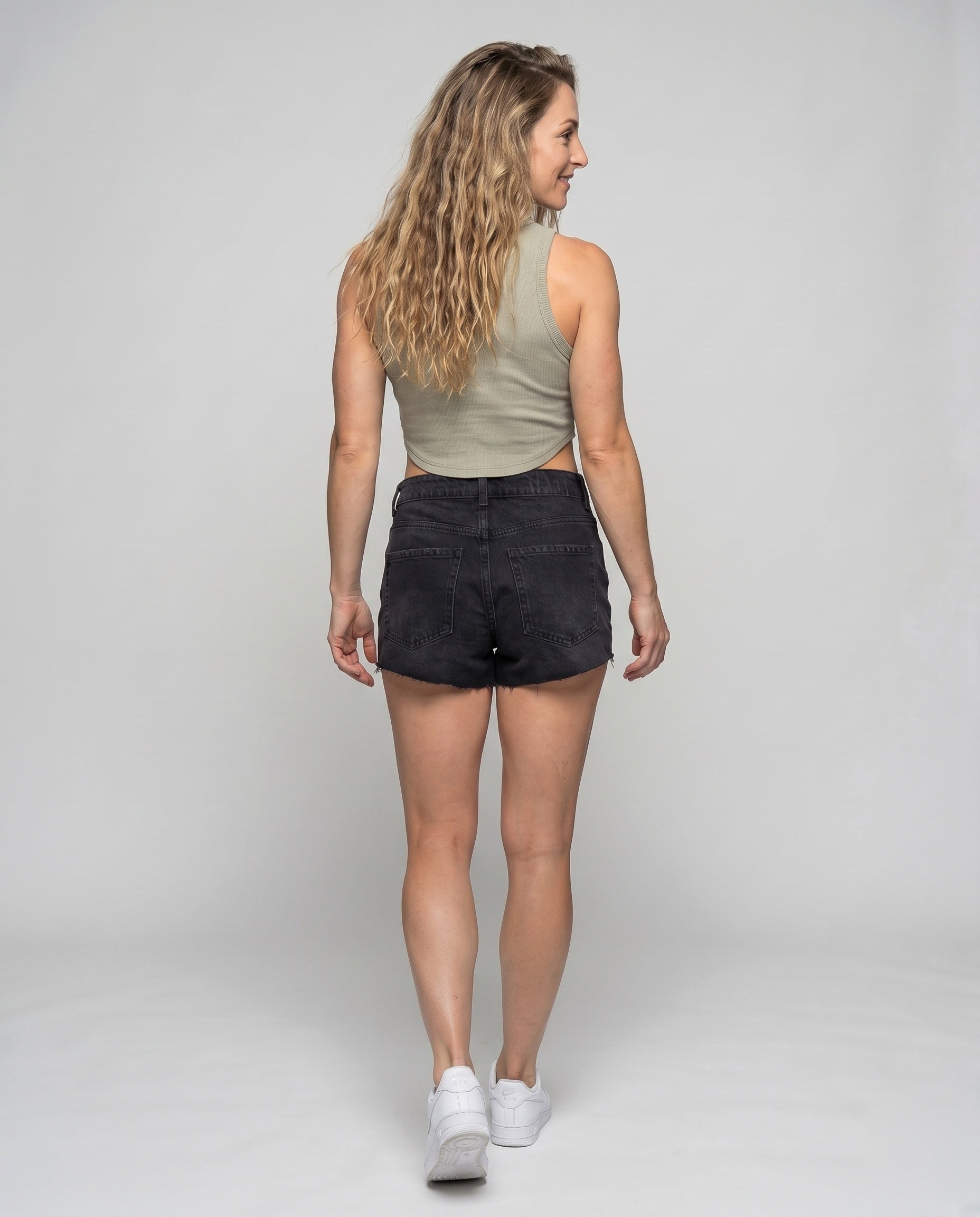 Product 15606924575050 - back_view