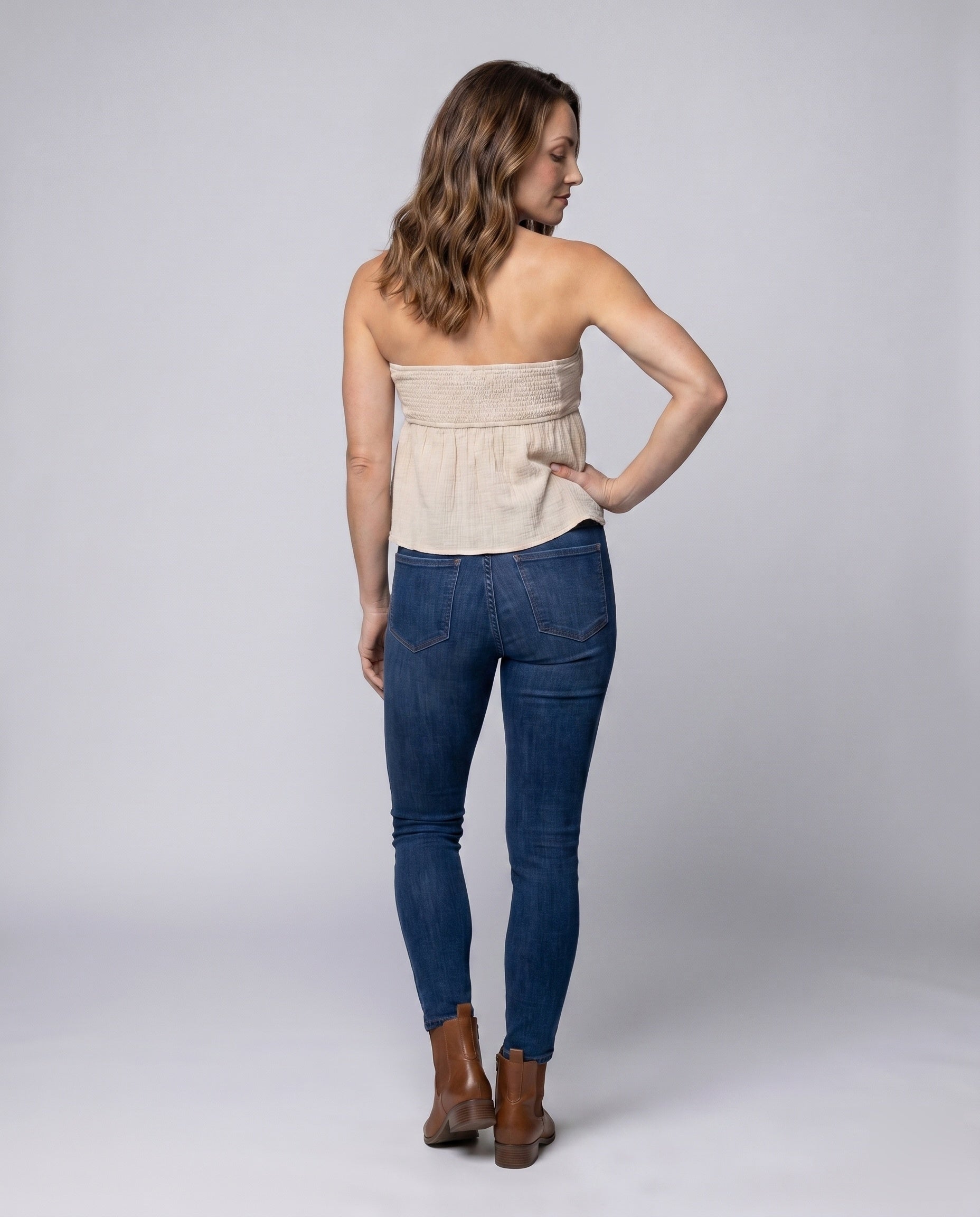 Product 15606931816778 - back_view