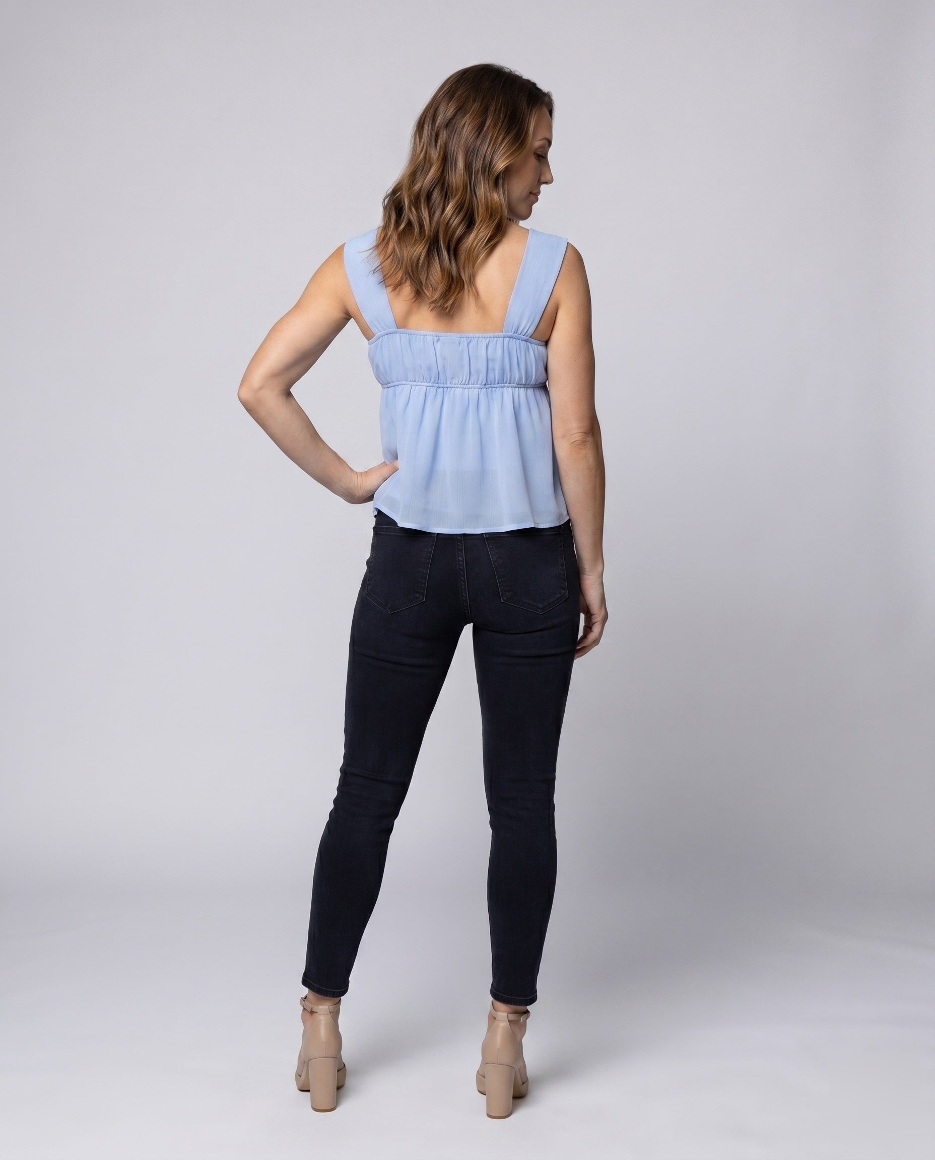 Product 15606936011082 - back_view