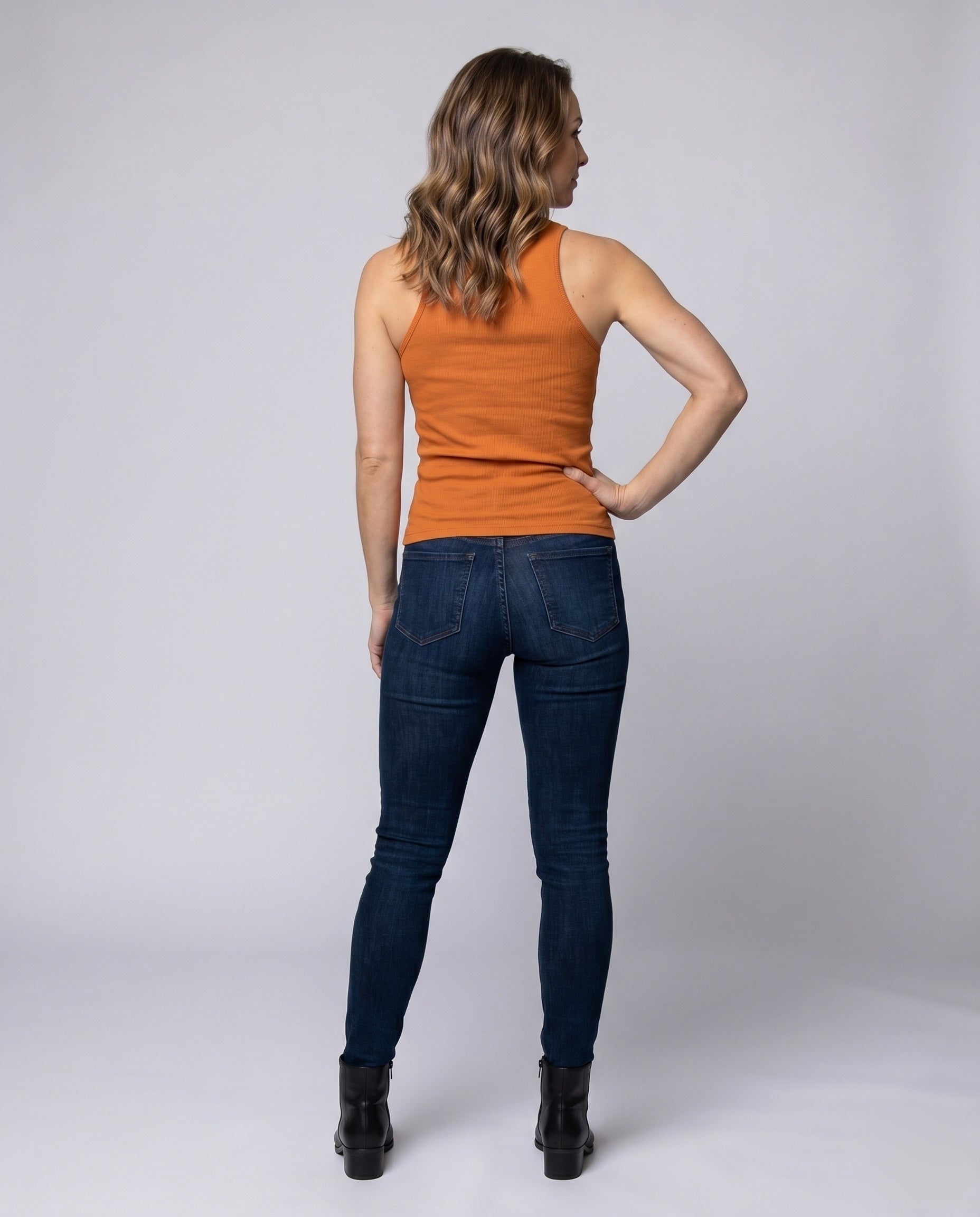 Product 15606960816458 - back_view
