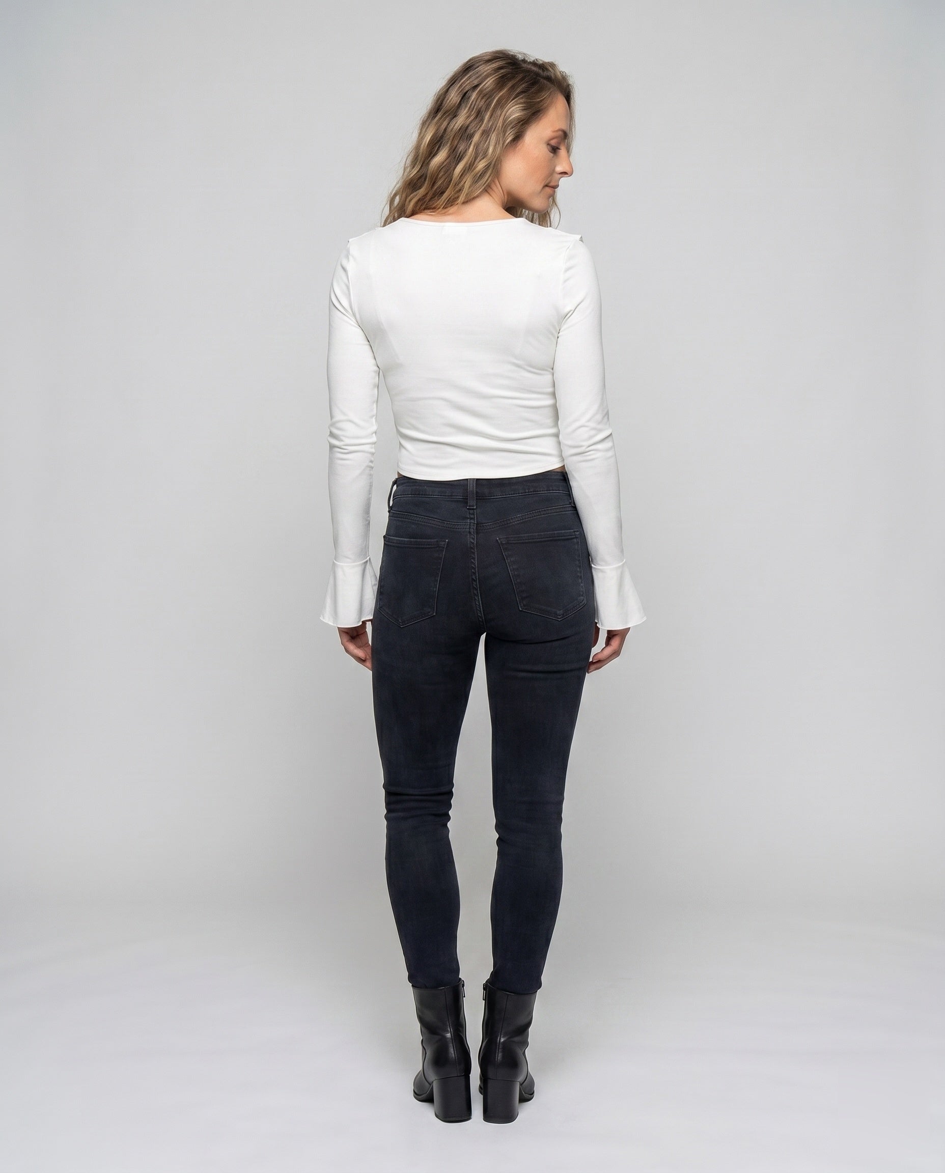 Product 15606961996106 - back_view