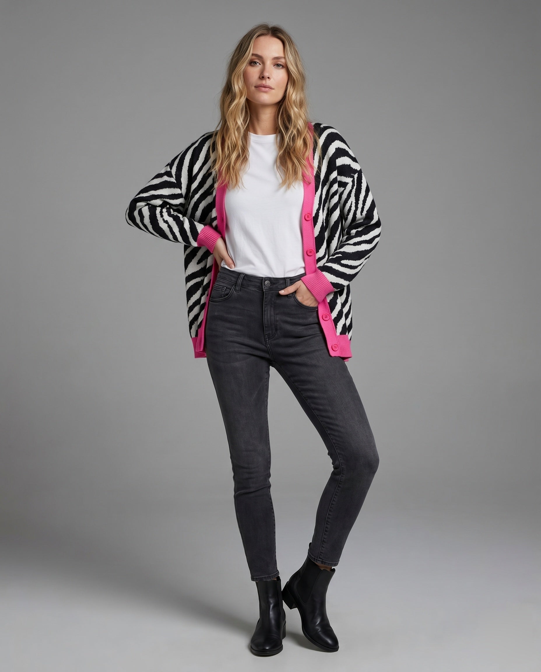 Product 15606968975690 - full_body_front