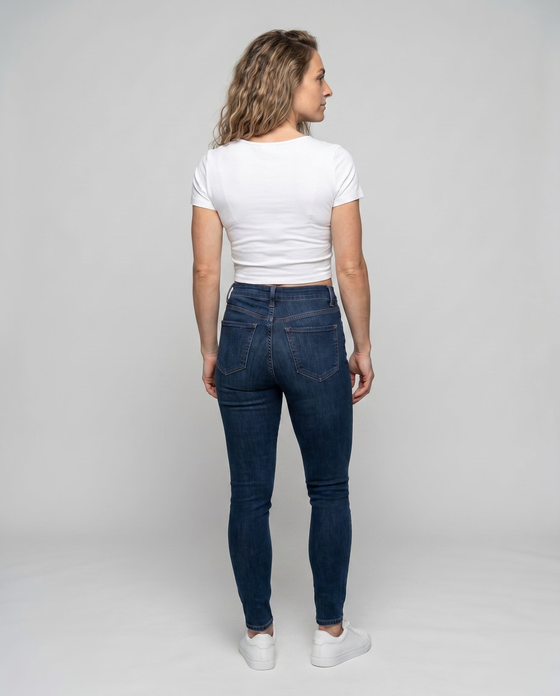 Product 15606974579018 - back_view