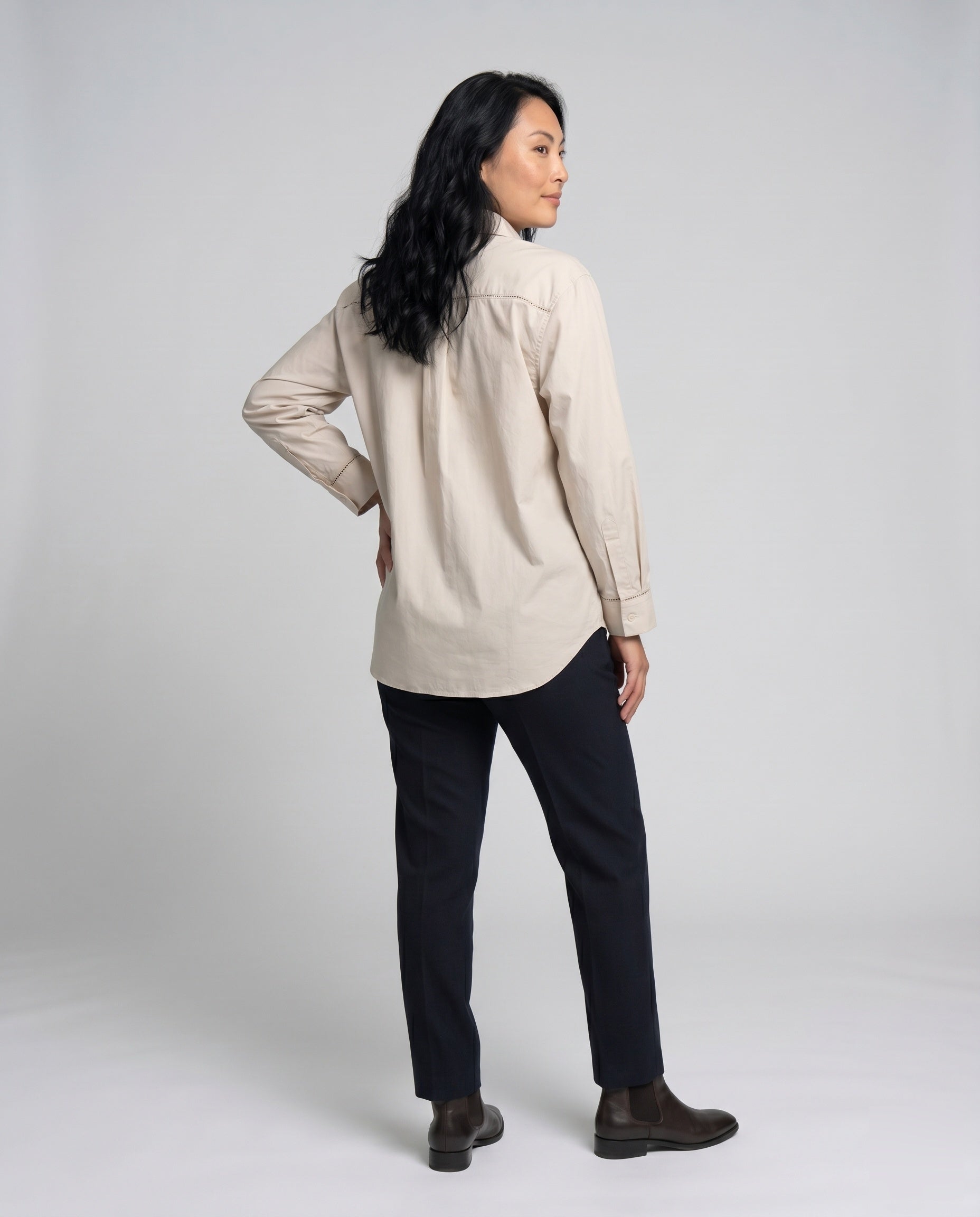 Product 15611842953546 - back_view