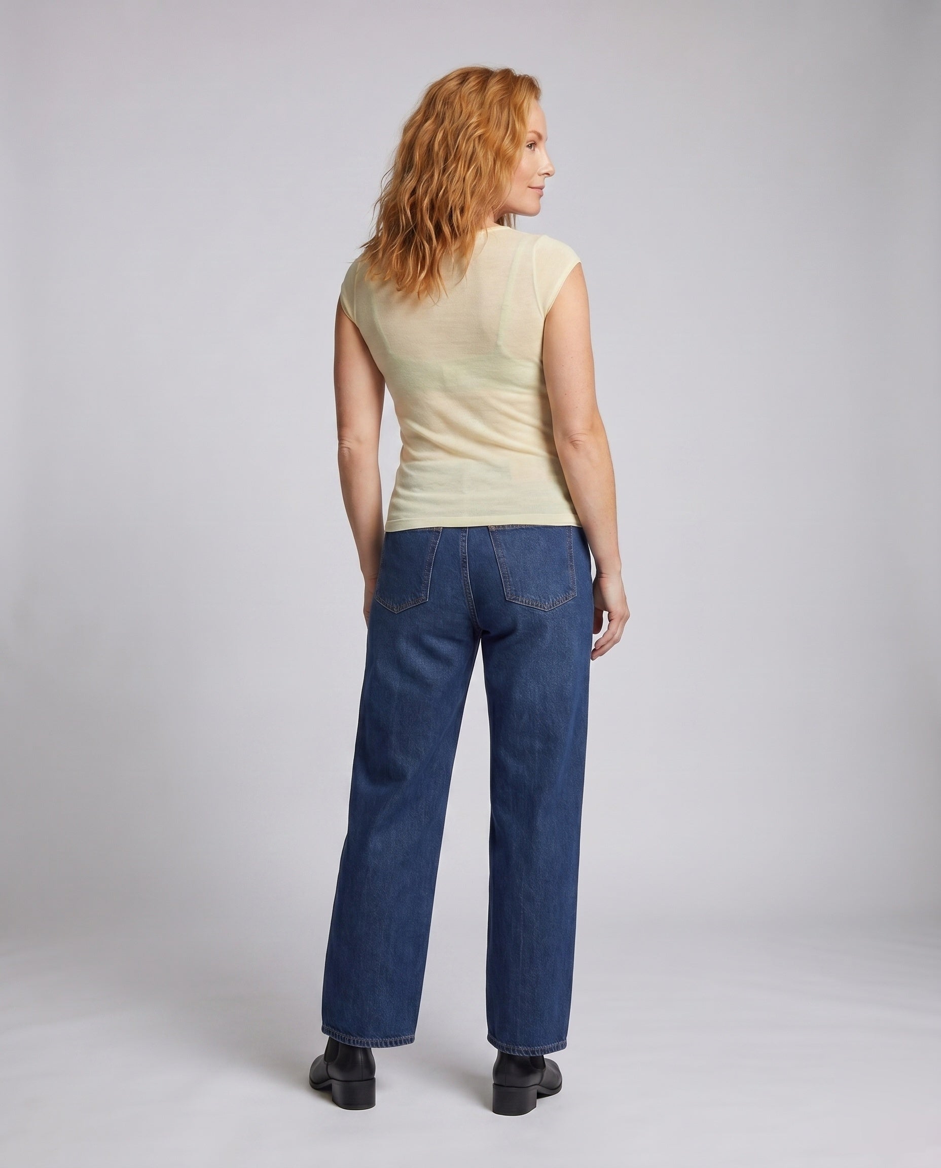 Product 15611849245002 - back_view