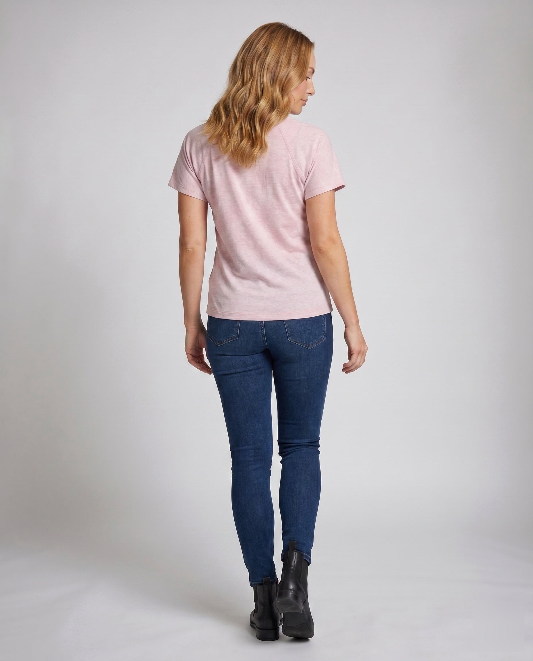 Product 15611871953226 - back_view