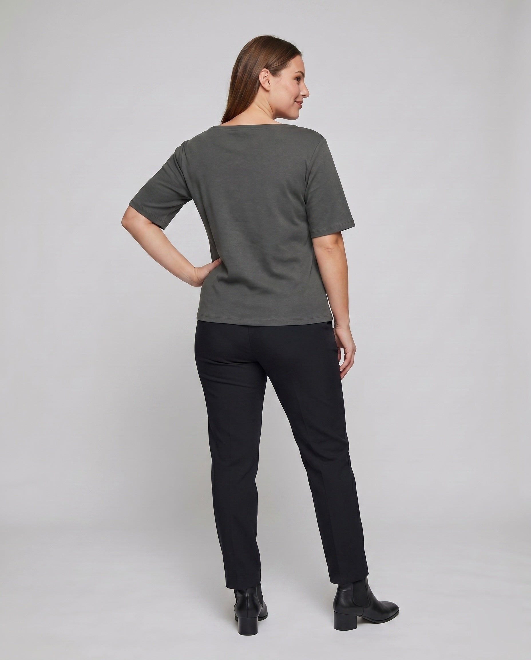 Product 15611876049226 - back_view
