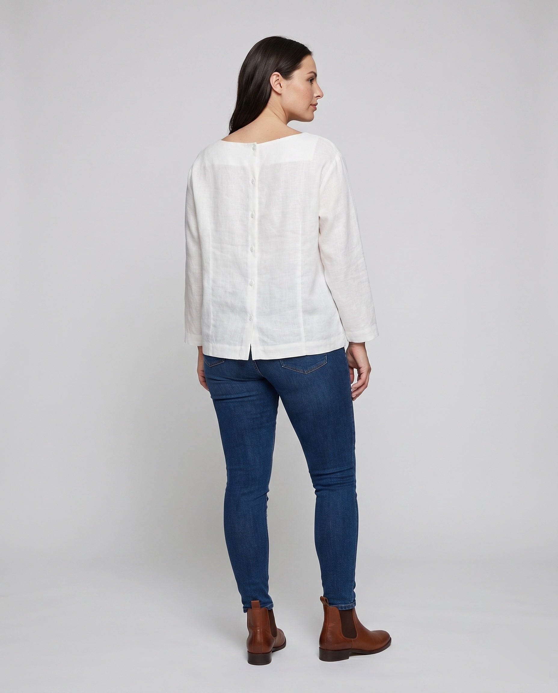 Product 15611881423178 - back_view