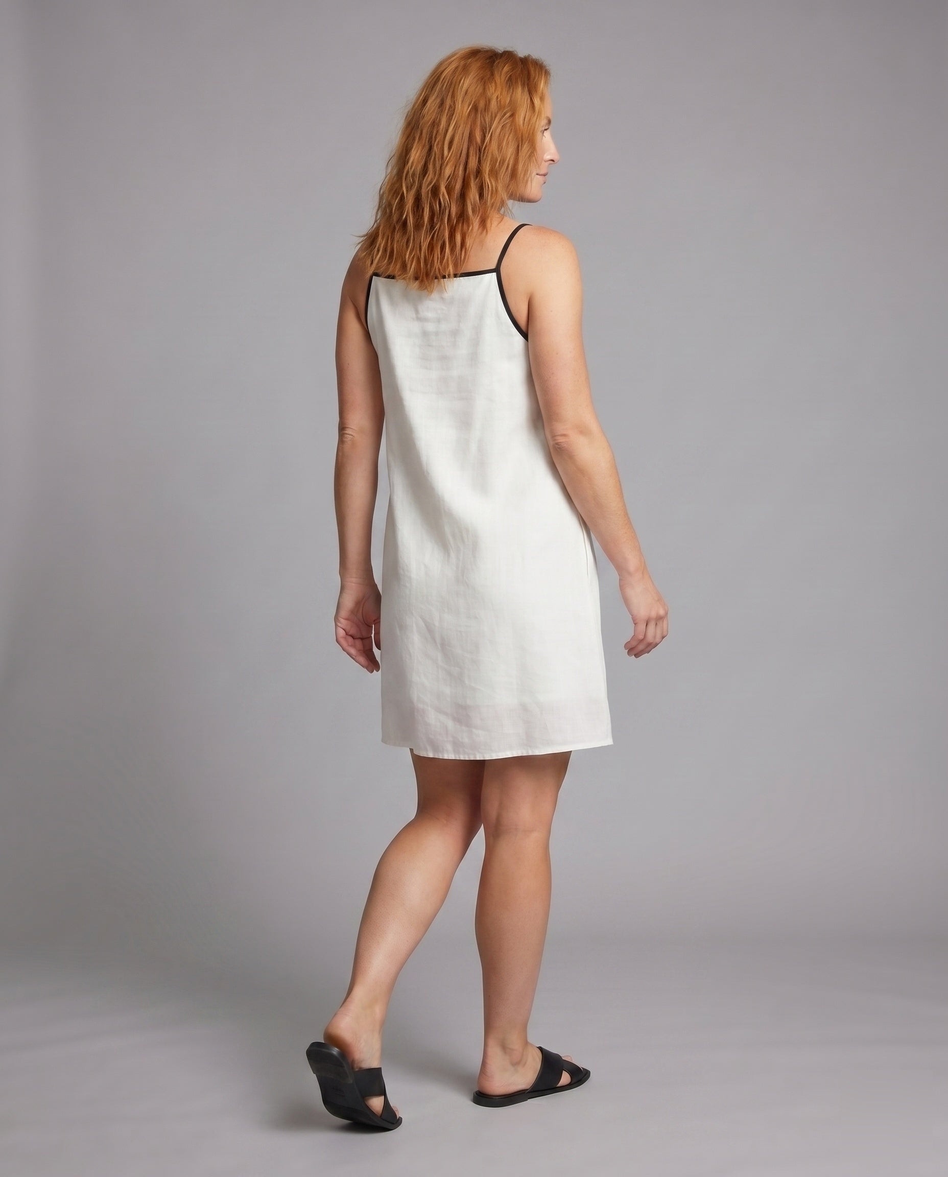 Product 15611887780170 - back_view