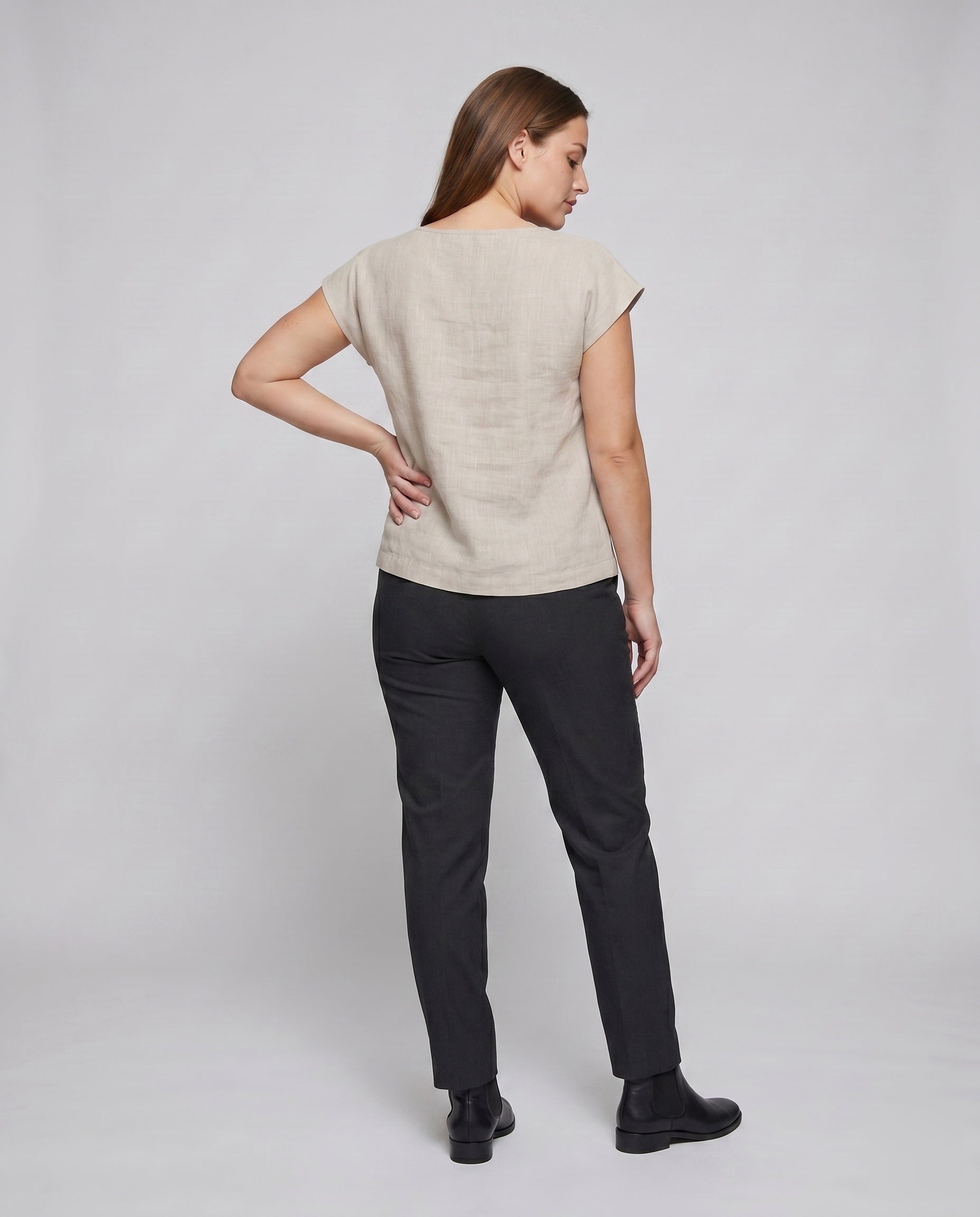 Product 15611888730442 - back_view