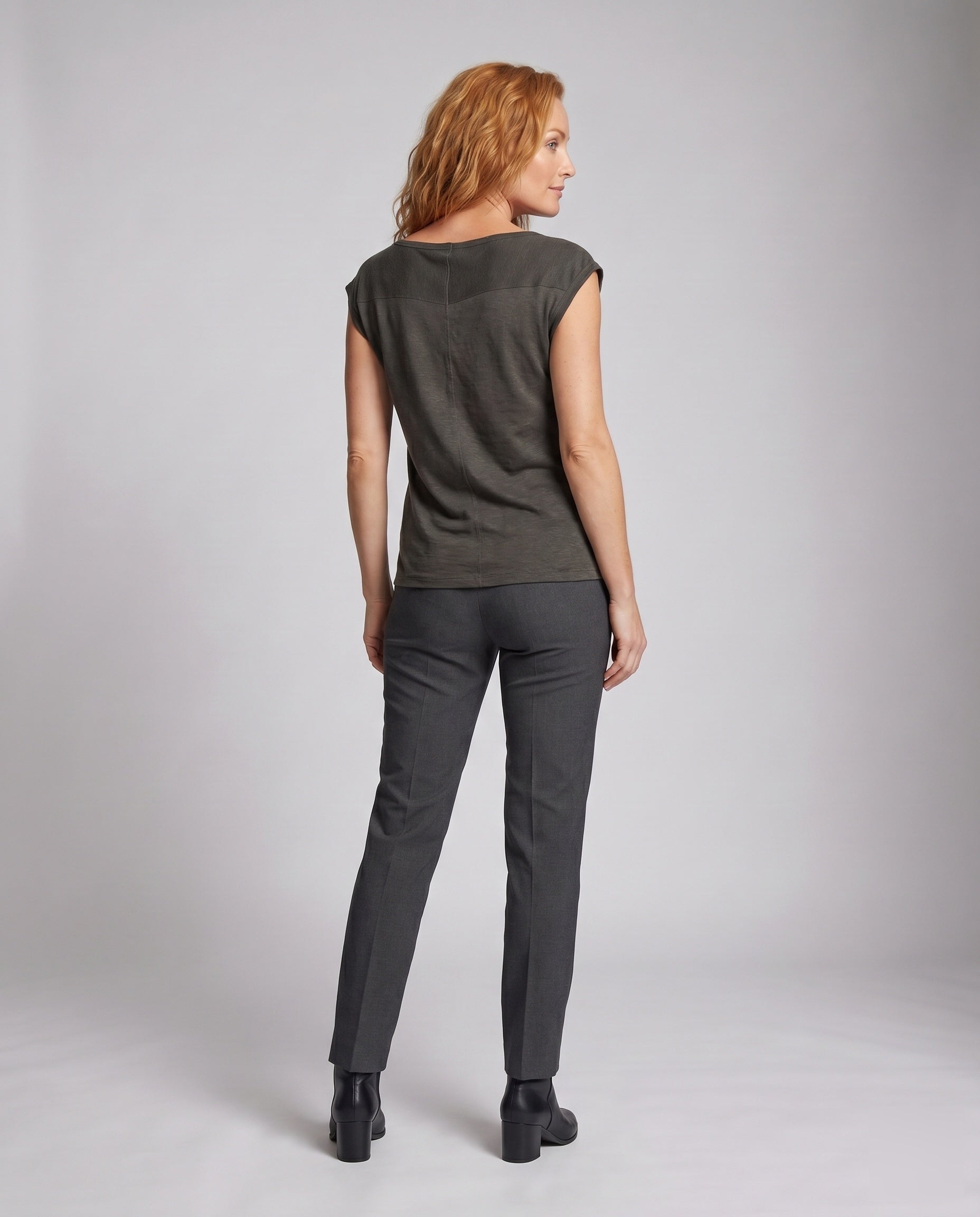 Product 15611893809482 - back_view