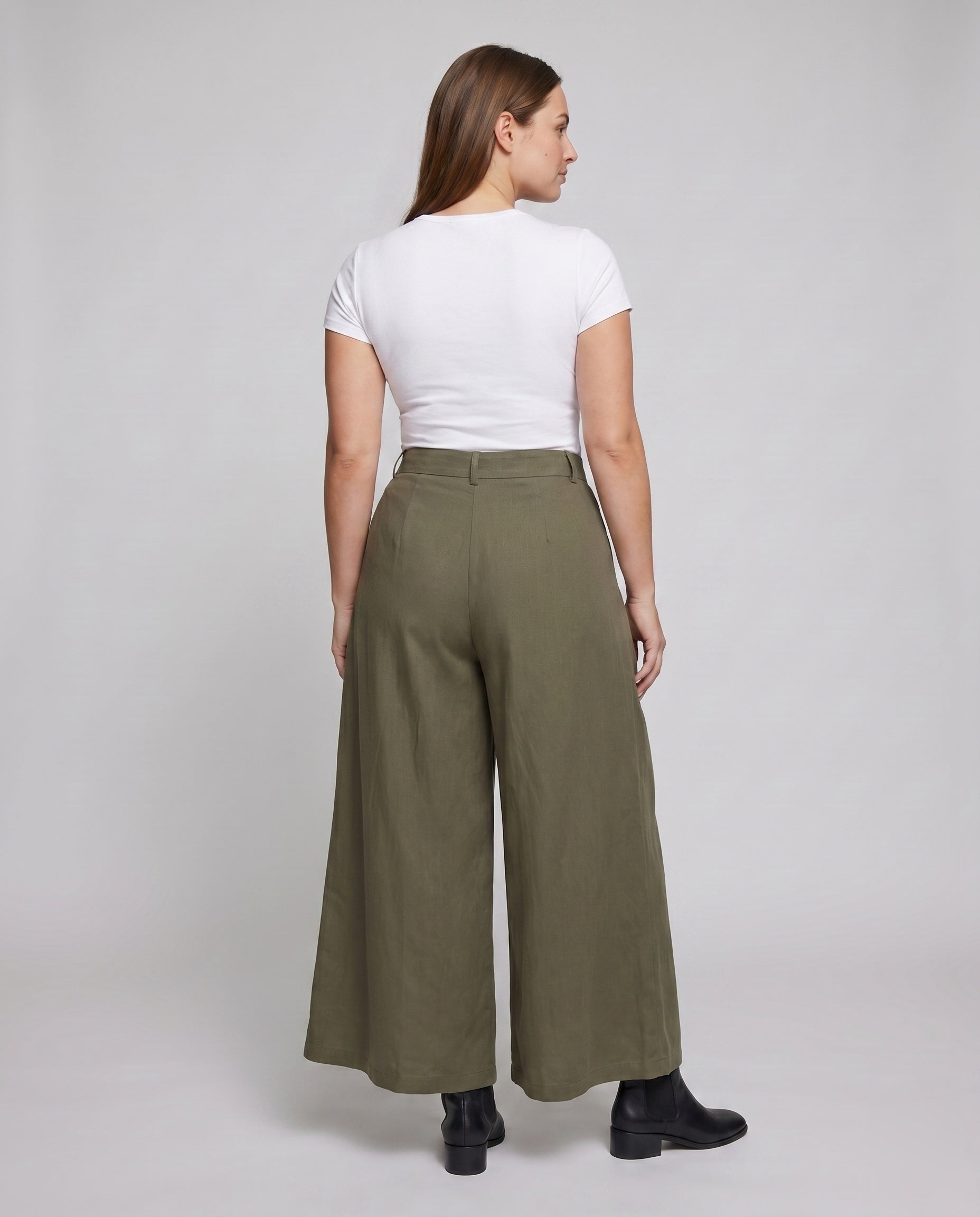 Product 15611895906634 - back_view