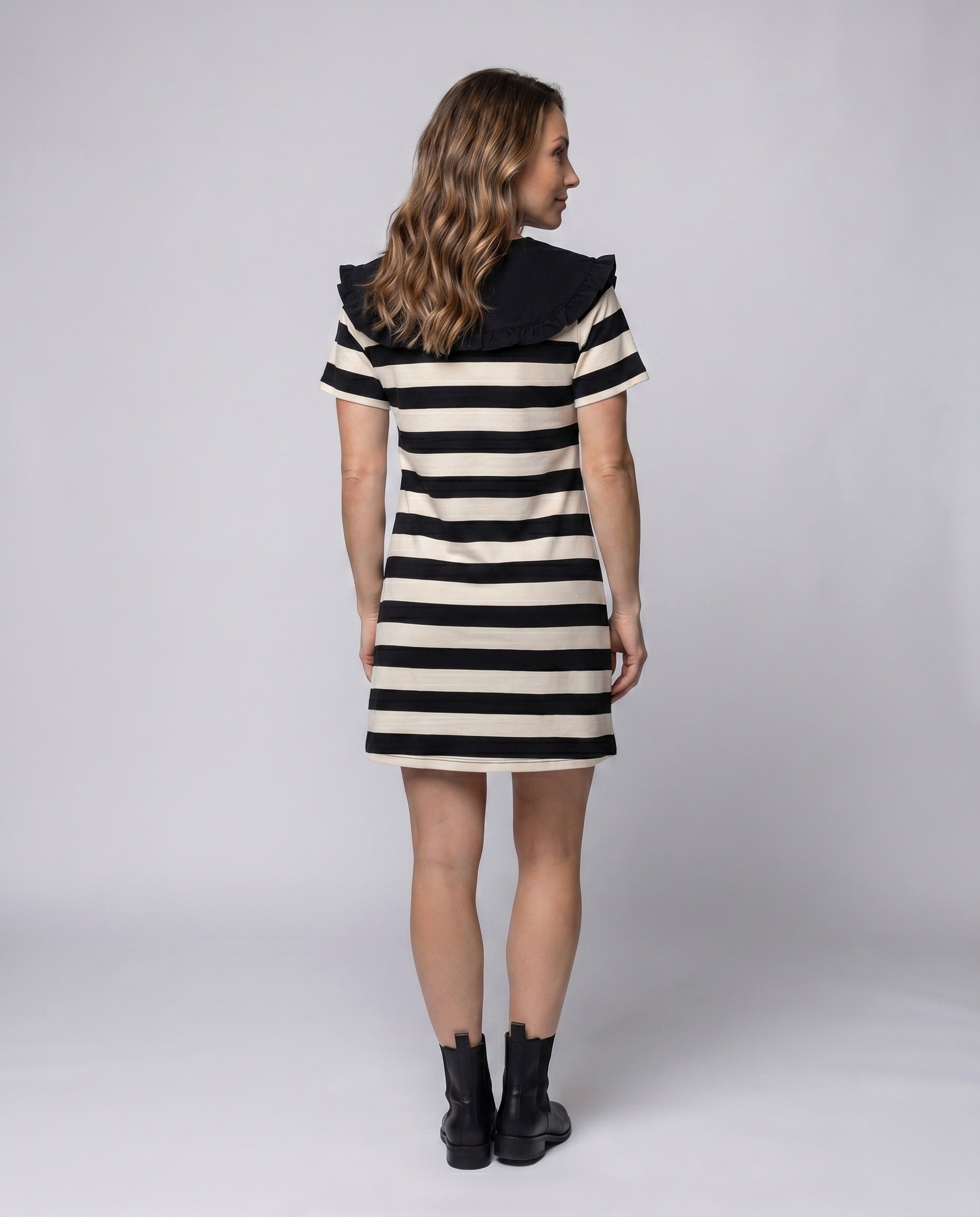 Product 15620227465546 - back_view