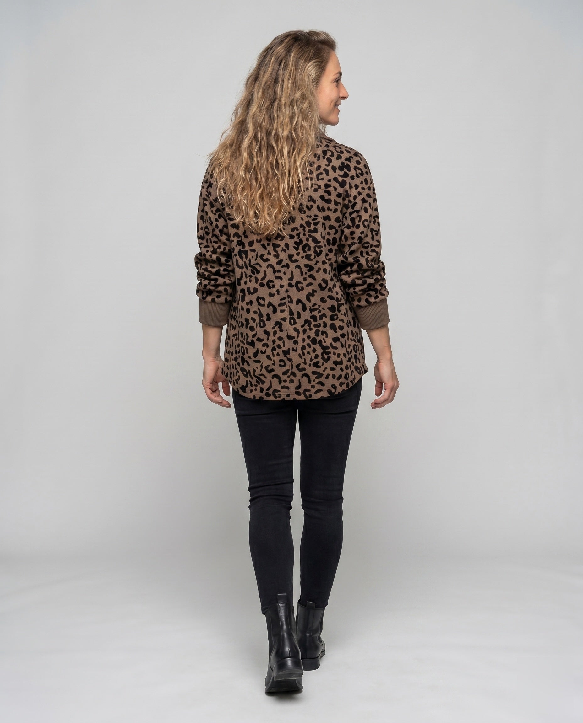 Product 15625022832970 - back_view