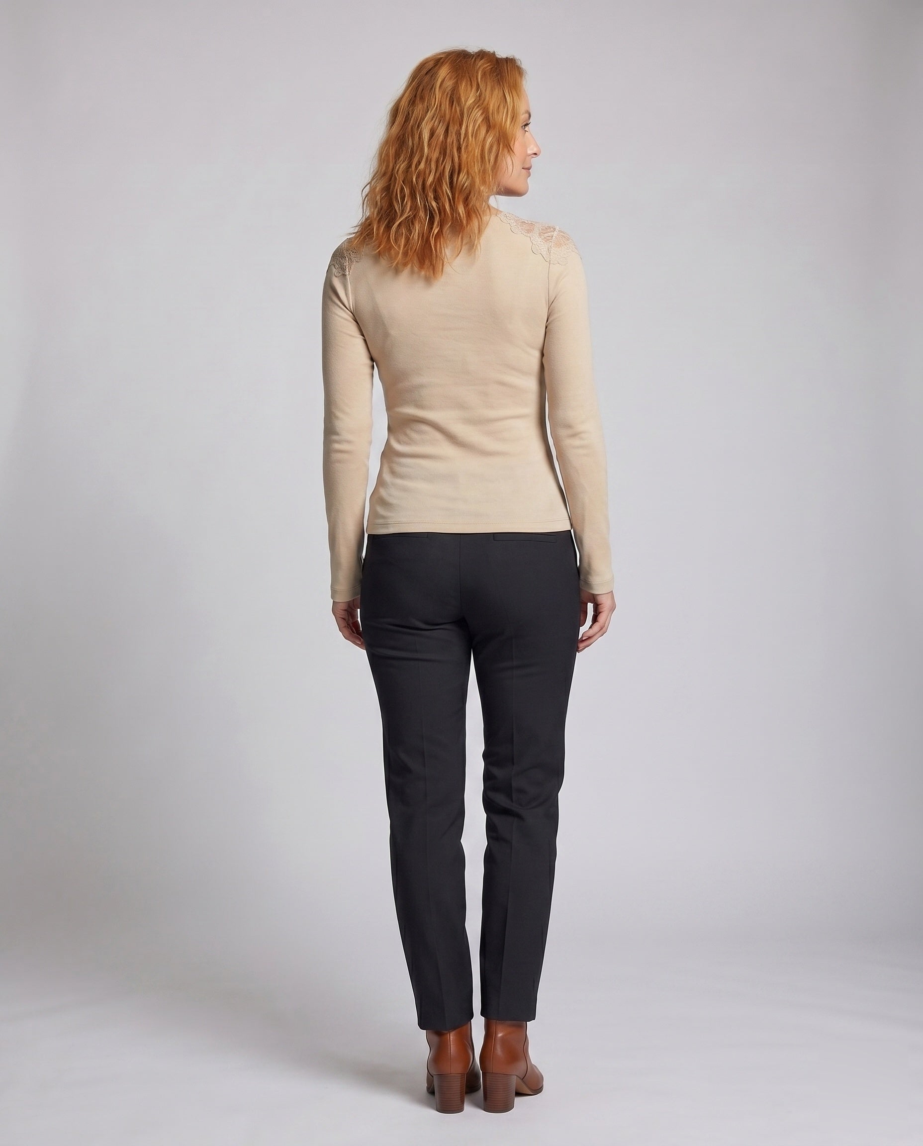 Product 15627225629002 - back_view
